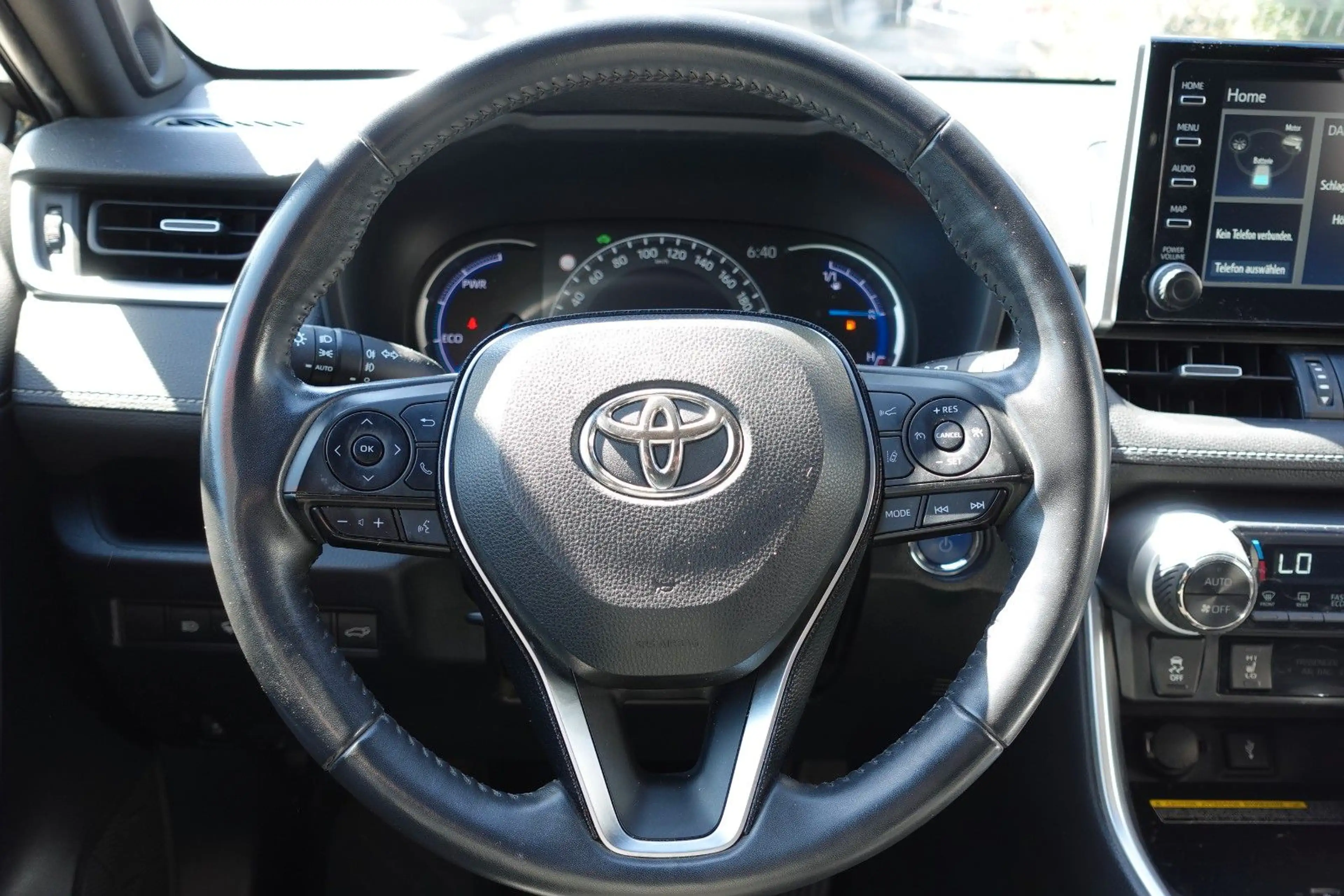 Toyota RAV 4 2.5 Hybrid Black Edition Allrad 3J Garanti — photo 14