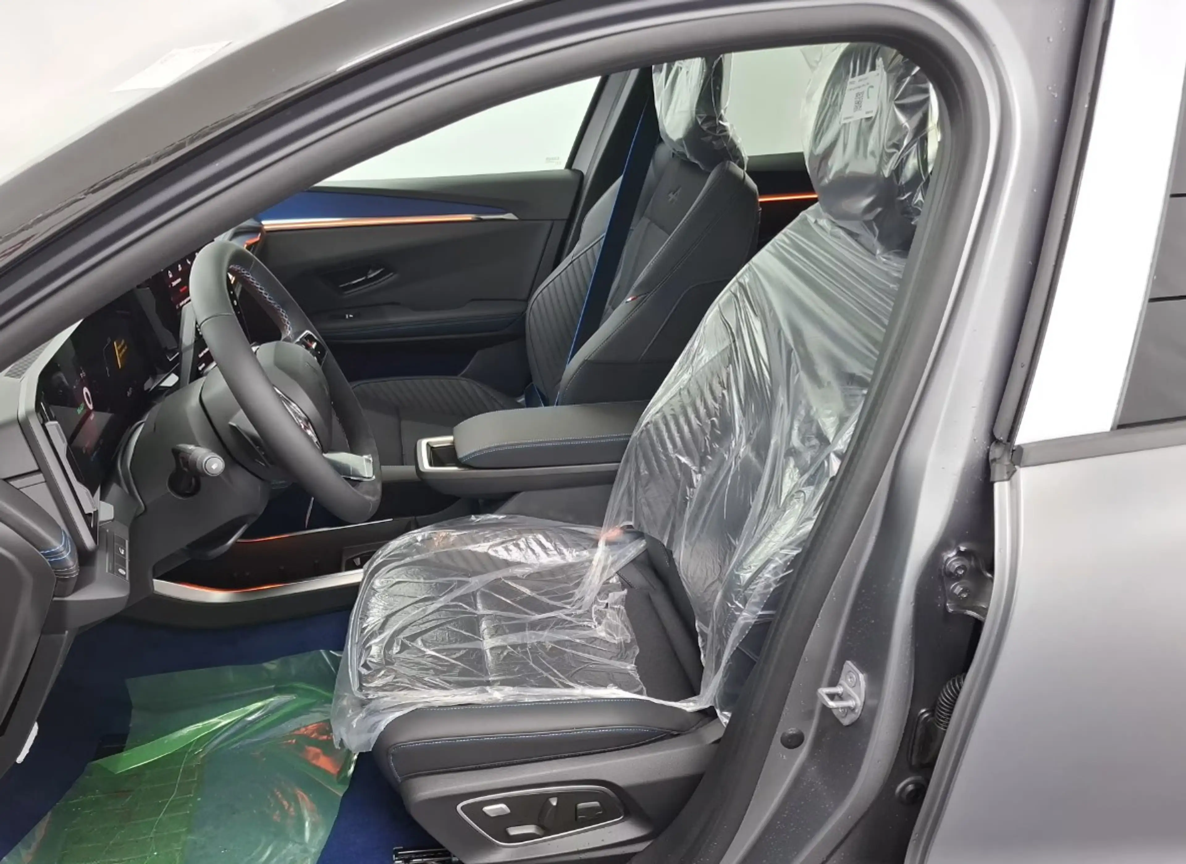 Renault Scenic E-Tech EV87 long range esprit Alpine Panoramadak | — photo 2