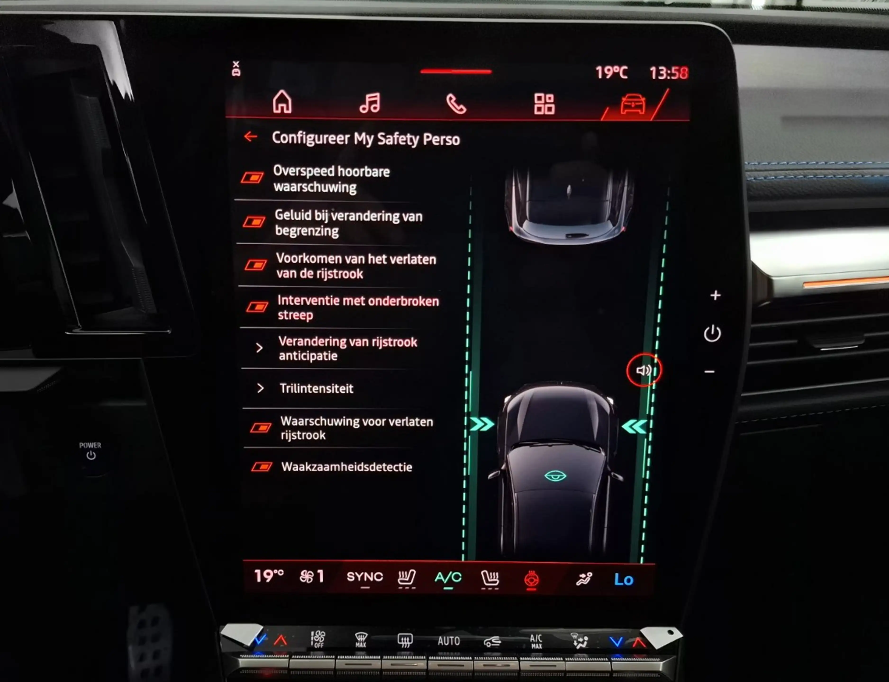 Renault Scenic E-Tech EV87 long range esprit Alpine Panoramadak | — photo 12