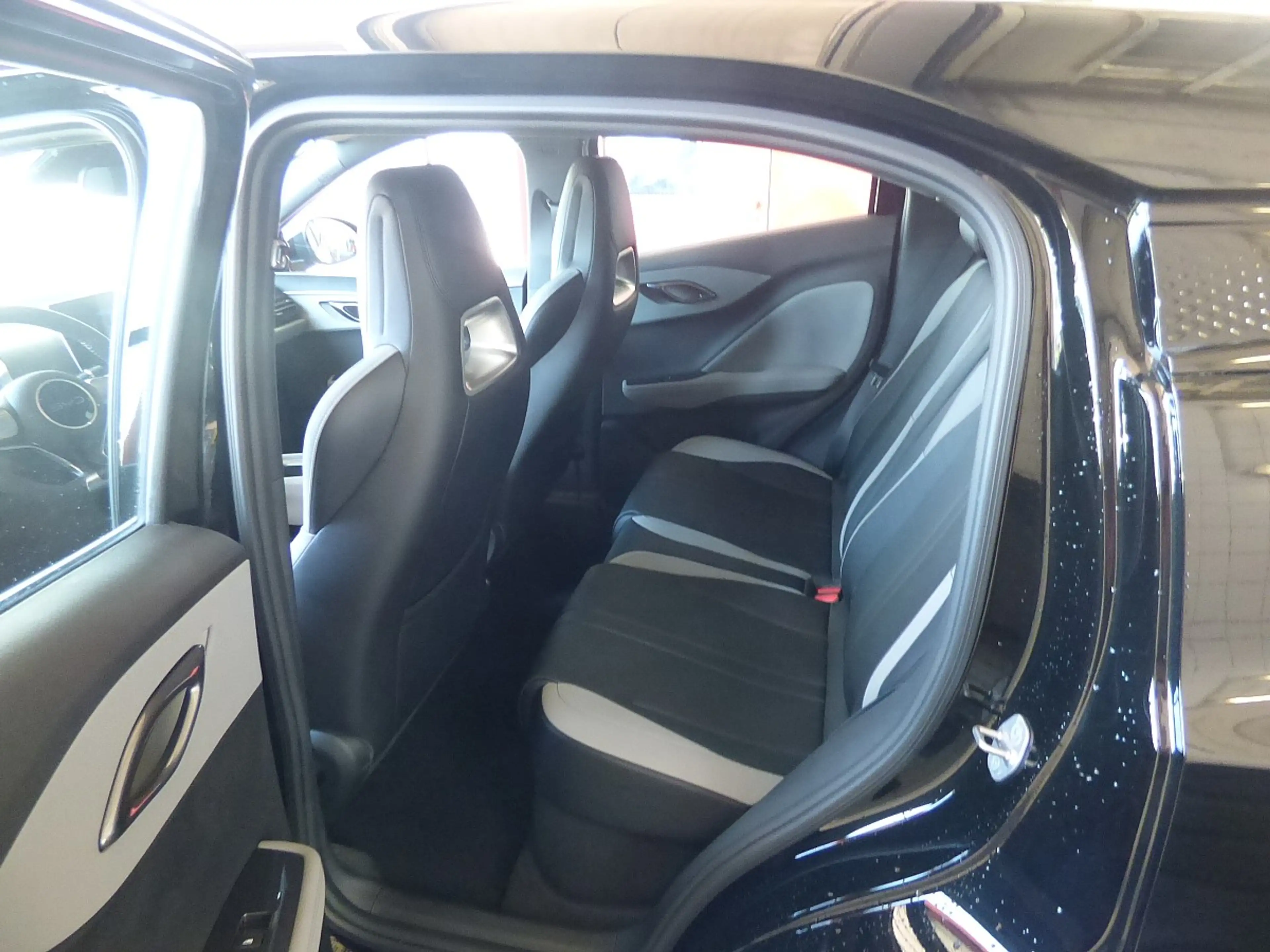 BYD Dolphin Surf 43,2 kWh Comfort *LAGERFAHRZEUG* — photo 7