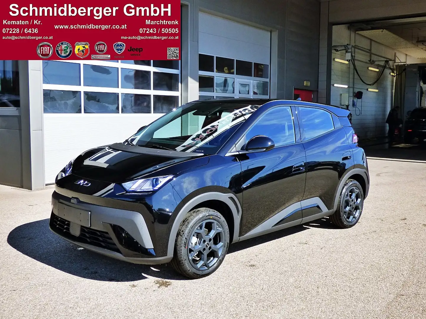 BYD Dolphin Surf 43,2 kWh Comfort *Vorbestellt* Schwarz - 1