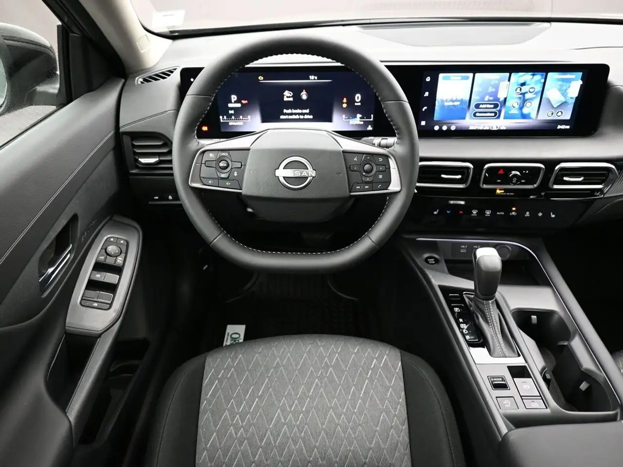 Nissan Sentra fotografie Nissan Sentra