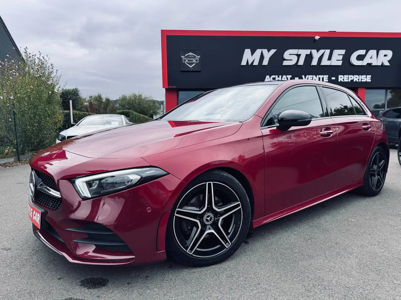 Mercedes-Benz A 180
