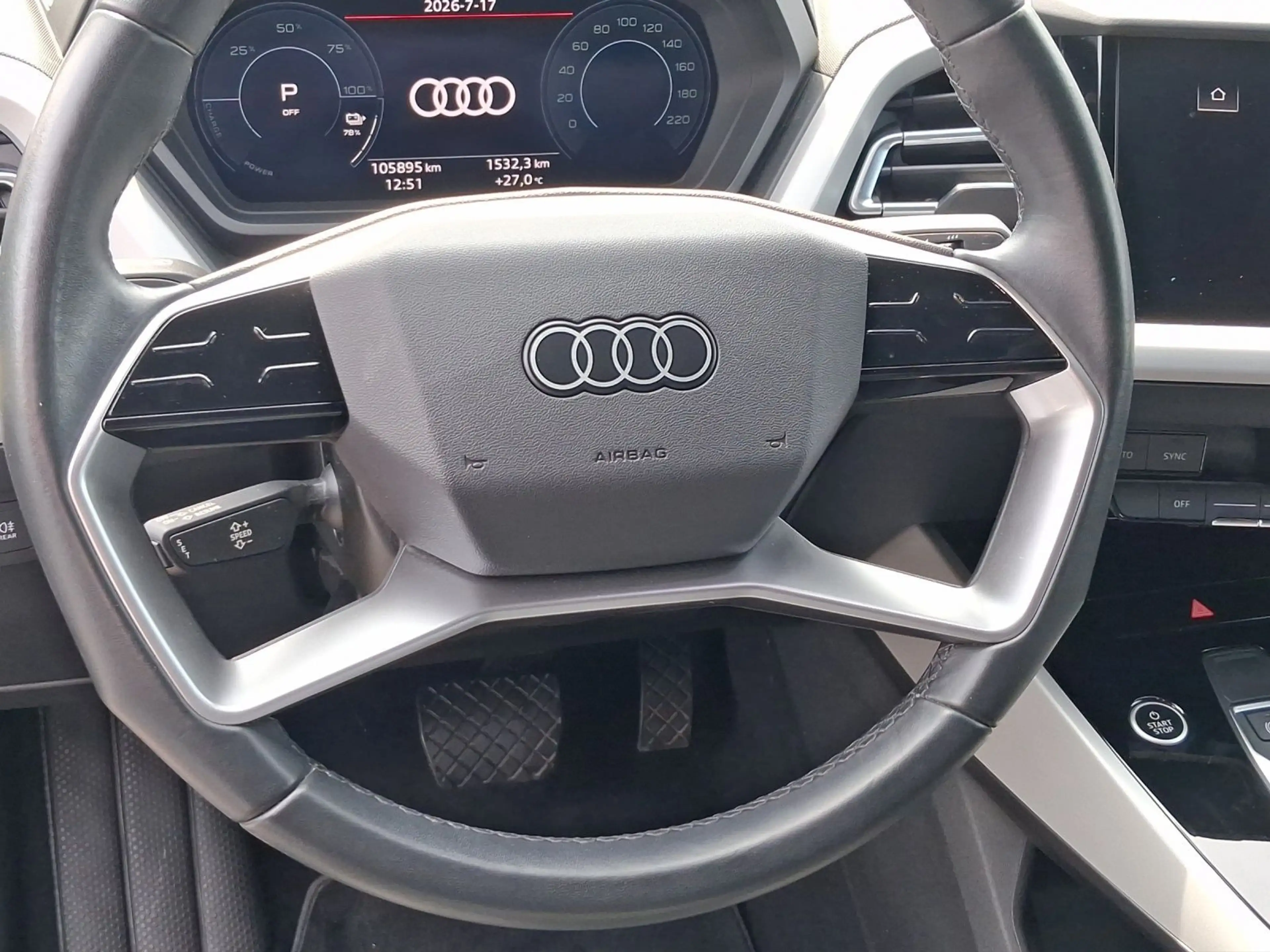 Audi Q4 e-tron Sportback 35 OPS DAB+ KLIMA LM19 — photo 9