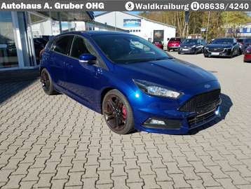 2.0 ST-Perf.-Black 19+Leder+8fach+ACAuto