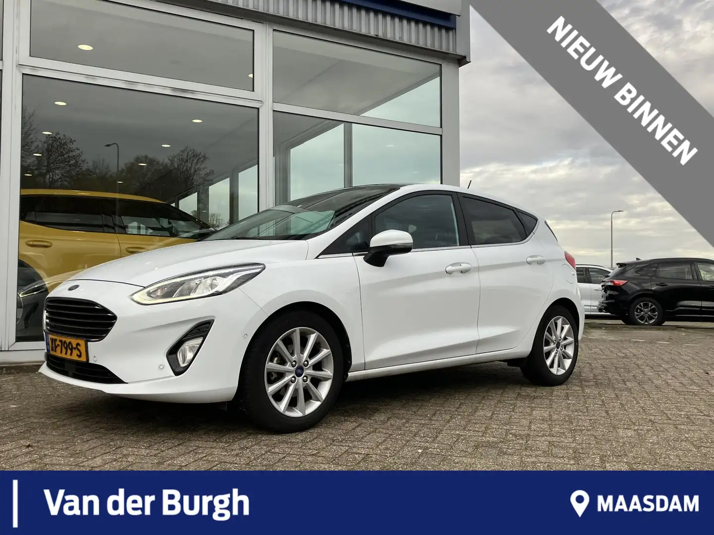 Ford Fiesta 5-deurs Titanium 1.0 EcoBoost 100pk Panoramadak - Blanc - 1