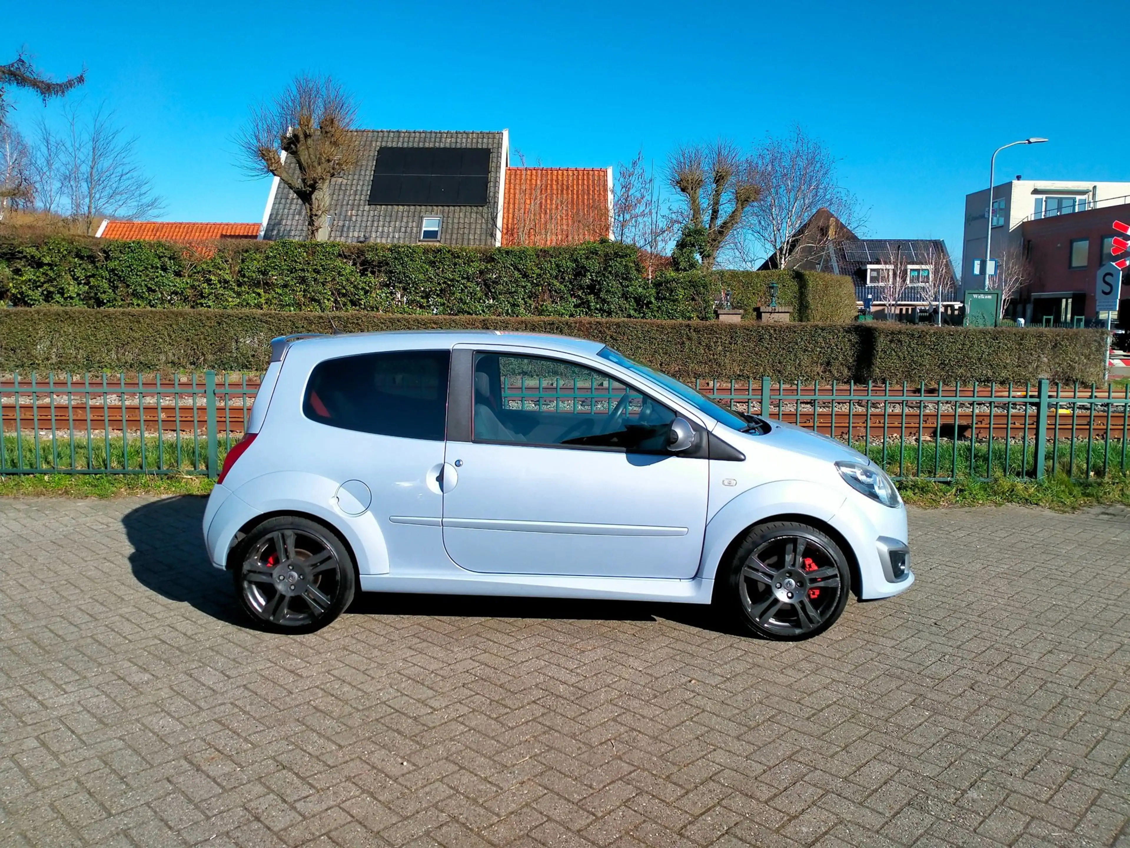 Renault Twingo 1.6 16V RS 133pk 17" sport. NL auto airco lage km — photo 5