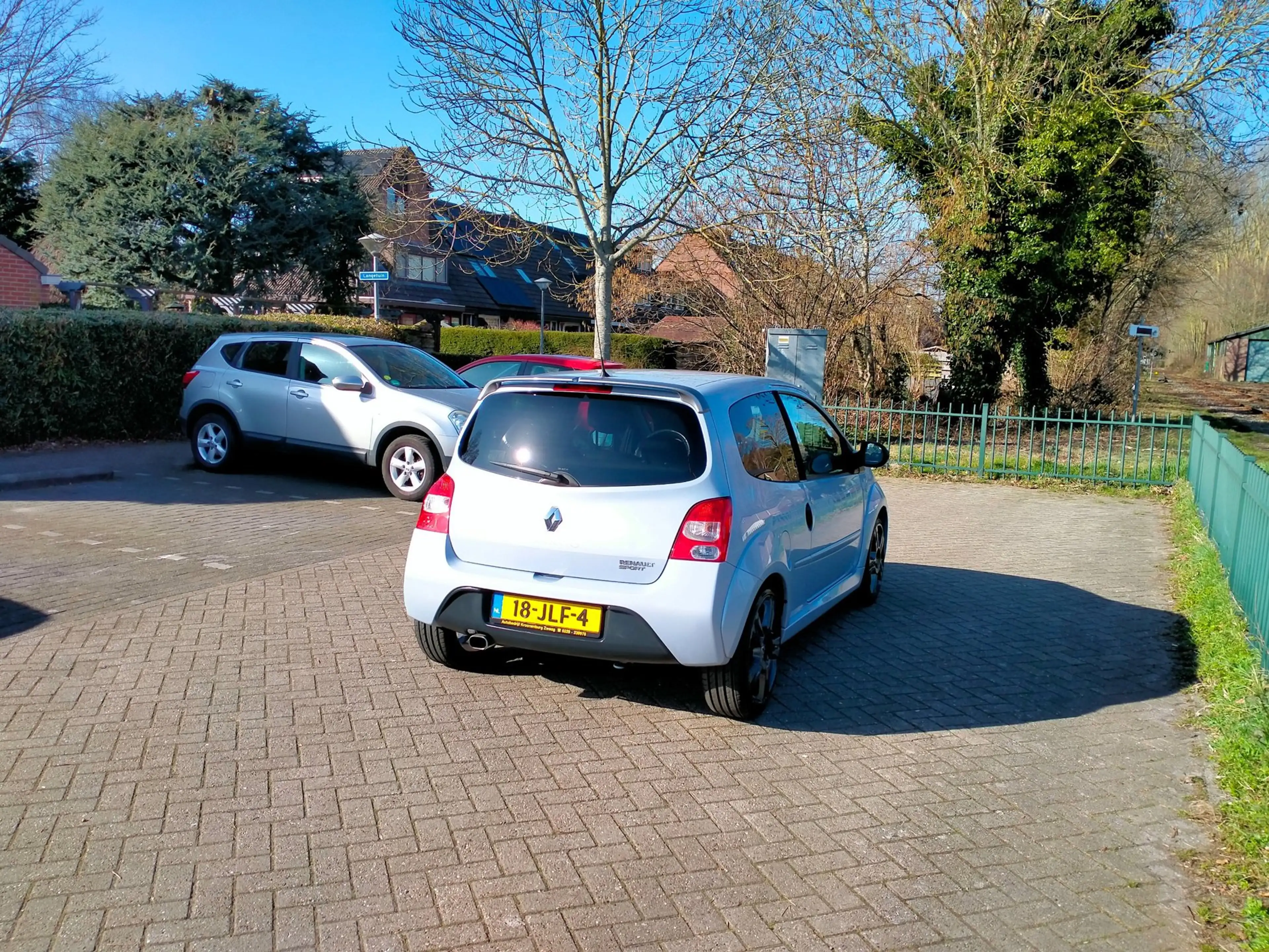 Renault Twingo 1.6 16V RS 133pk 17" sport. NL auto airco lage km — photo 8