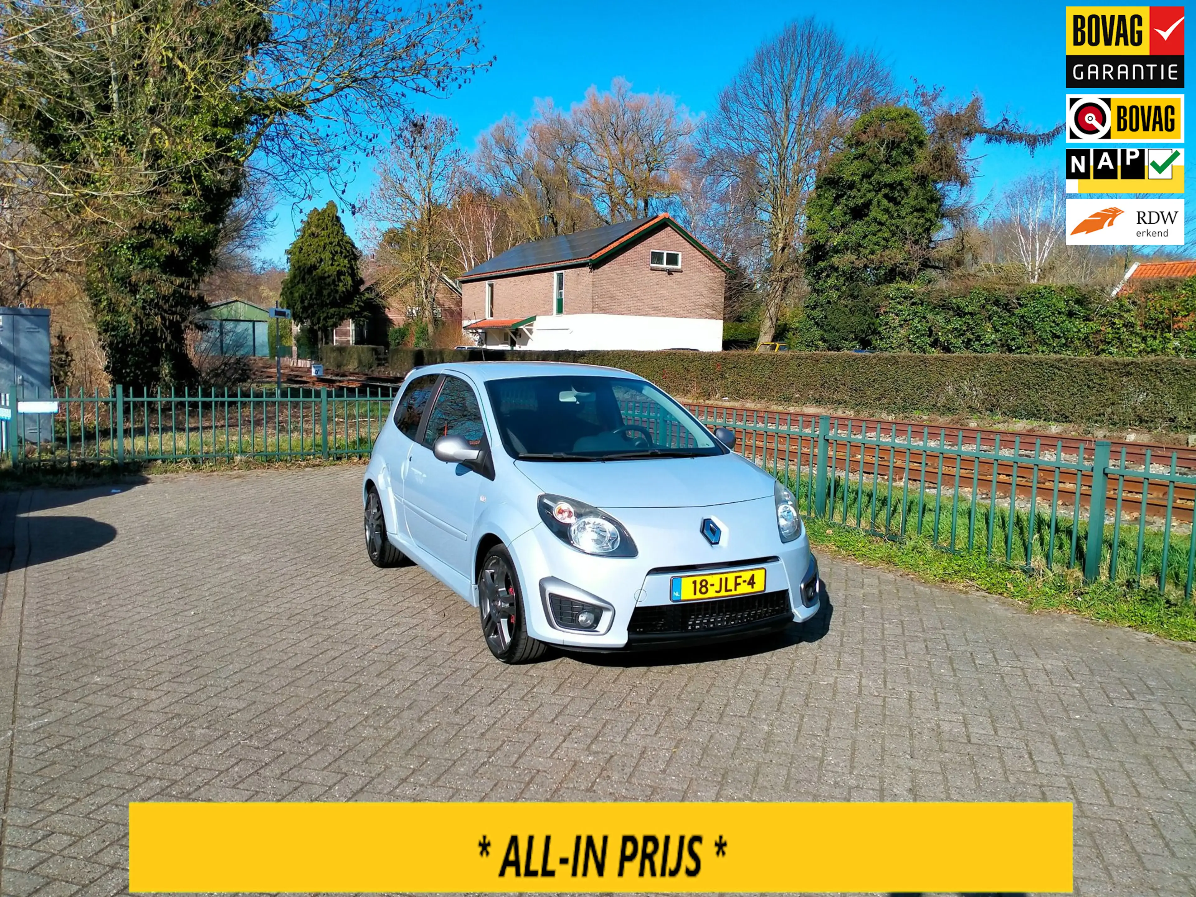 Renault Twingo 1.6 16V RS 133pk 17" sport. NL auto airco lage km