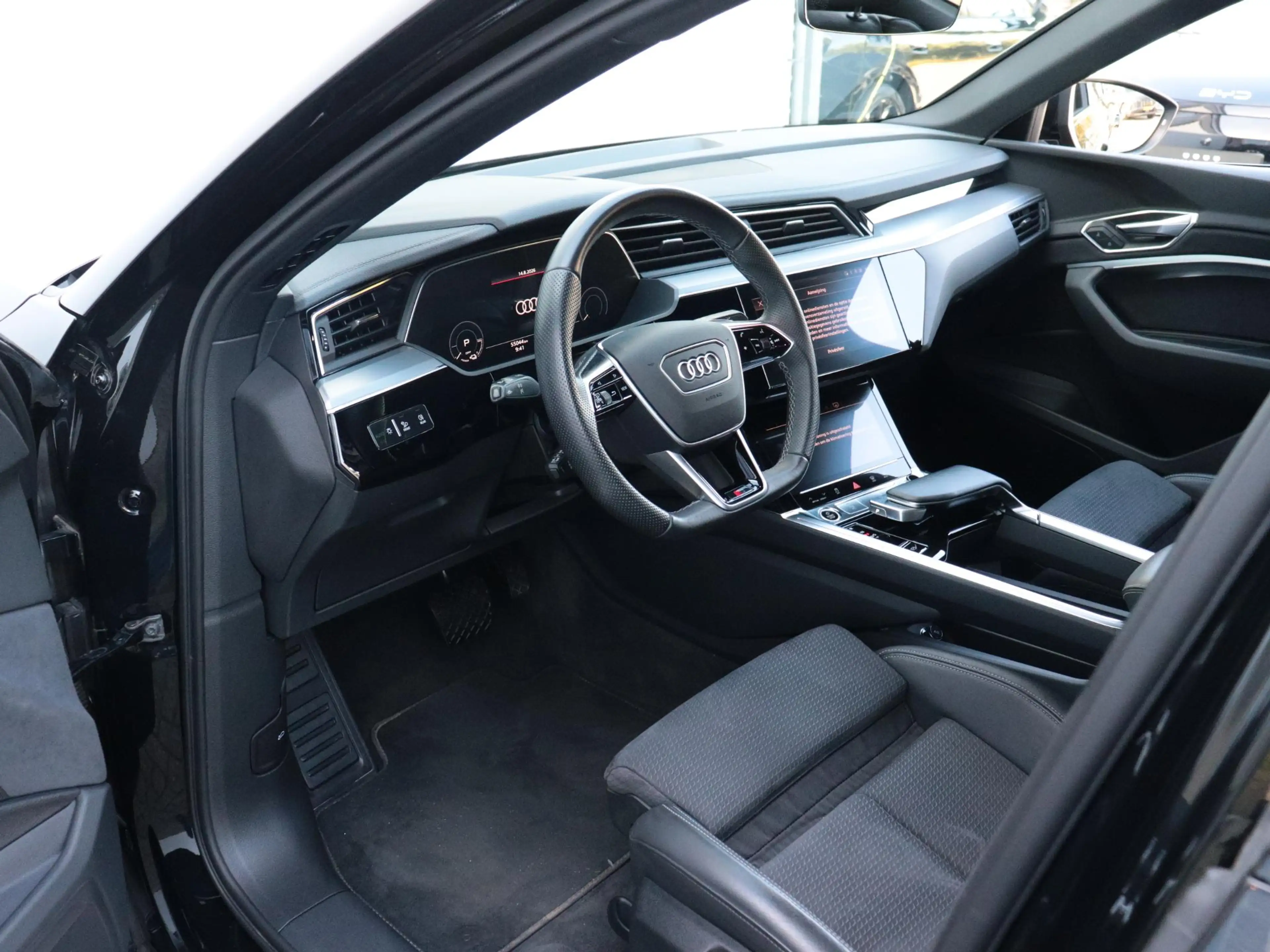 Audi e-tron Sportback 50 quattro S edition 71 kWh | SOH 95 % | — photo 7