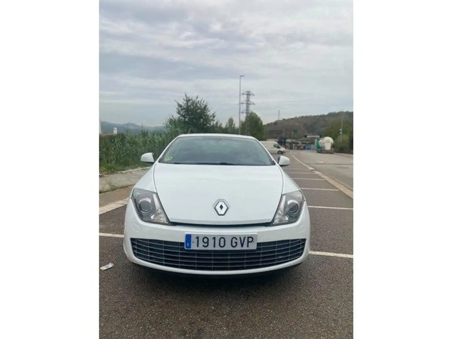 Renault Laguna Coupé 2.0dCi Emotion Plus Blanco - 2