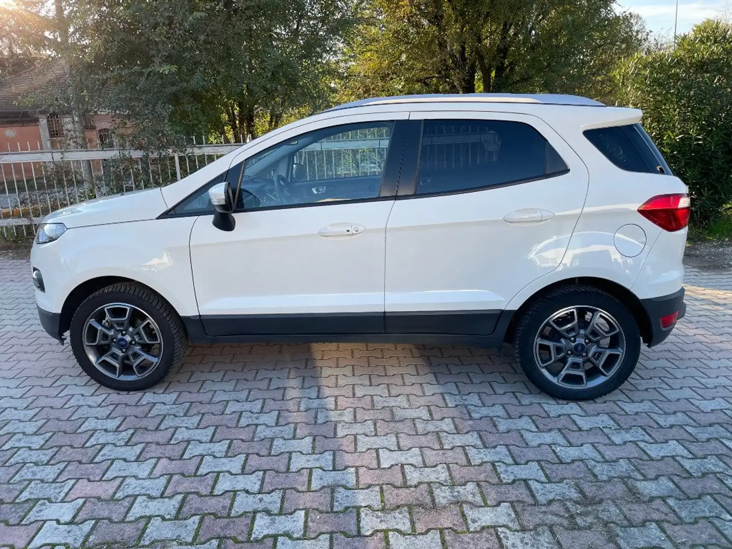 Ford EcoSport 1.0 EcoBoost 125 CV Titanium Wit - 2