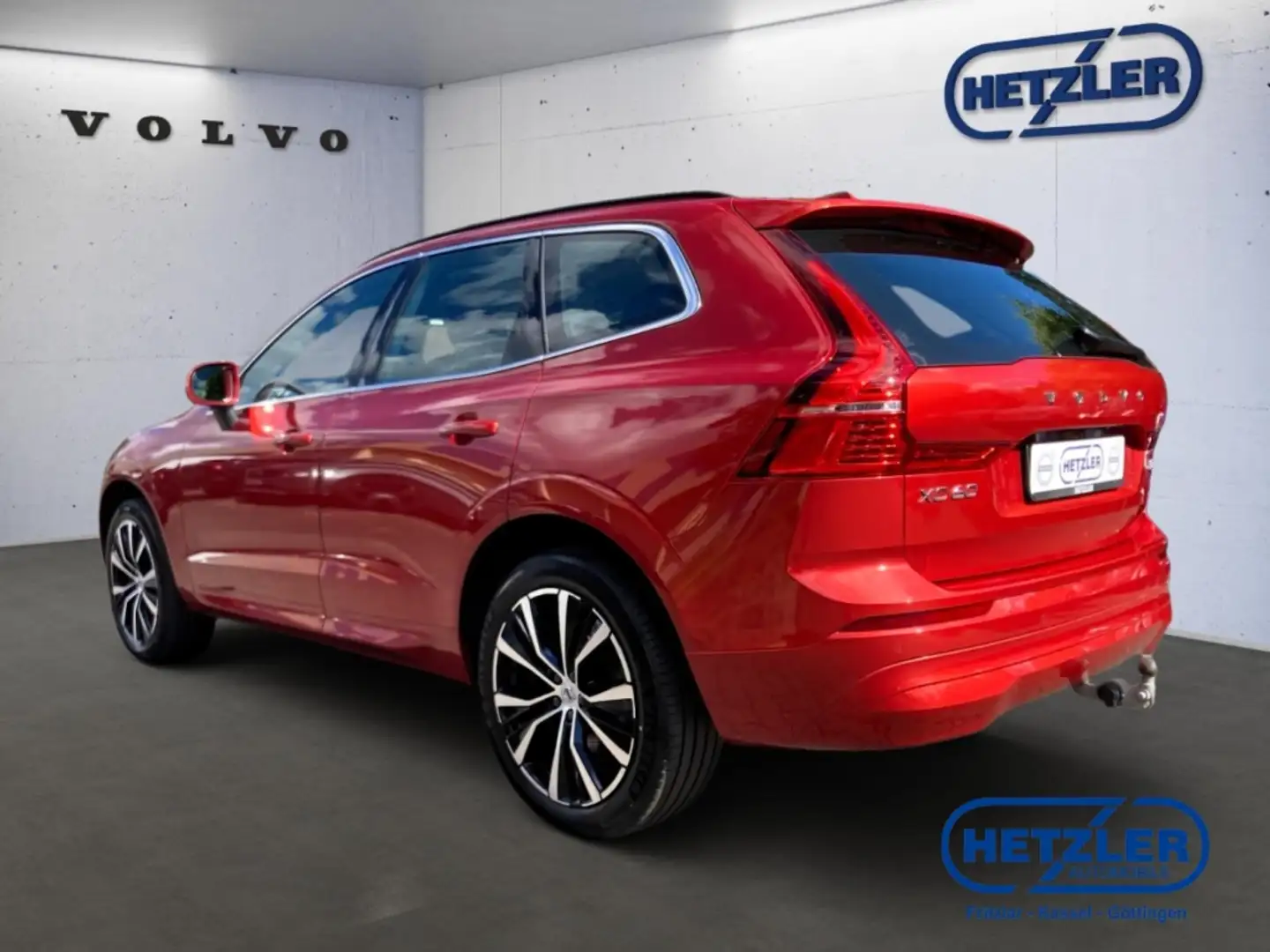 Volvo XC60 B4 Core DAB AHK SHZ LenkradHZG Rot - 2