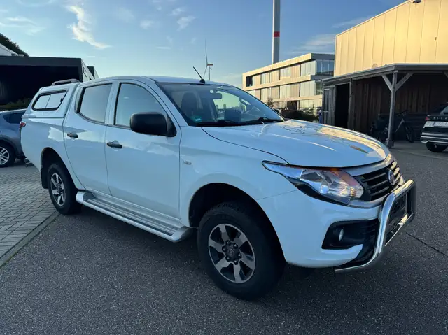 Fiat Fullback Fullback DC Silver SX/Navi/1j gar(1)