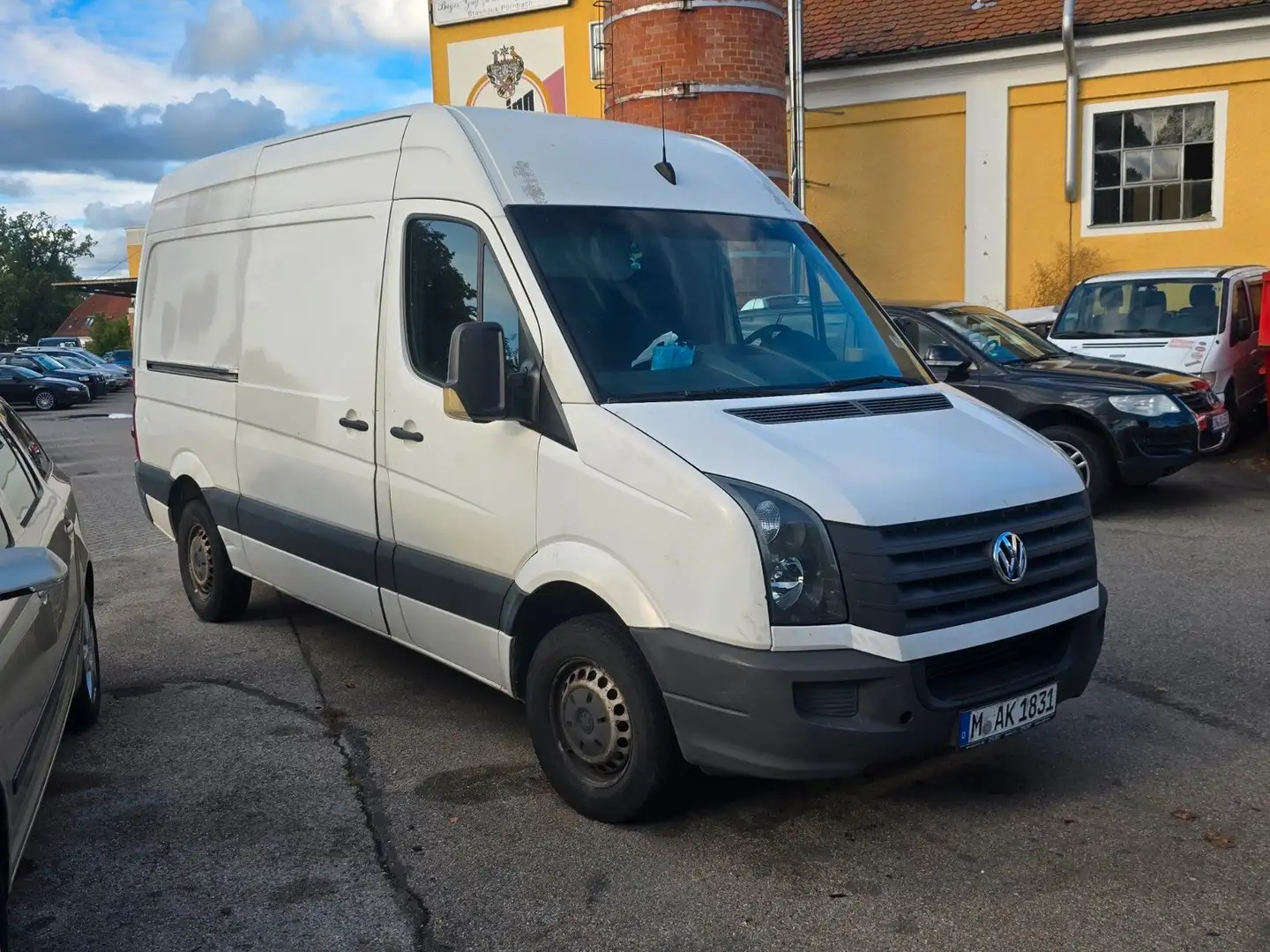 Volkswagen Crafter Kasten 30 mittel L2H2 Hochdach Weiß - 1