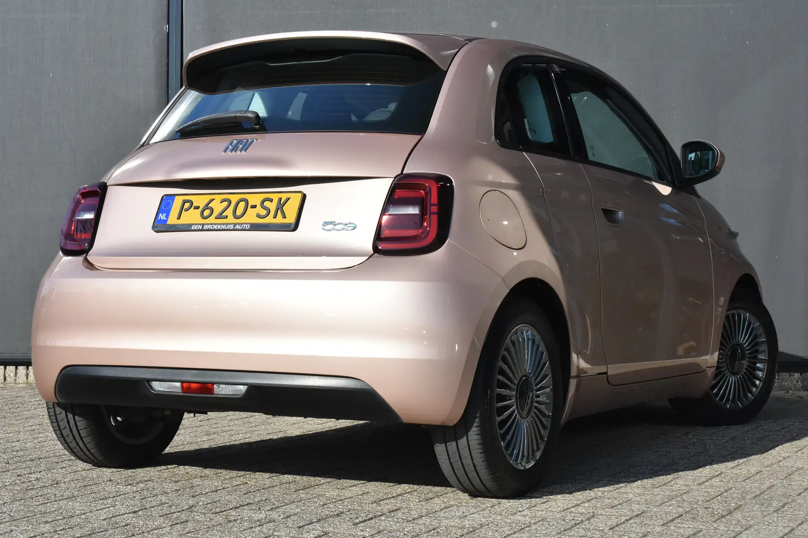Fiat 500e 3+1 Icon 42 kWh 3 Fase | Navigatie | Climate Contr Rood - 2