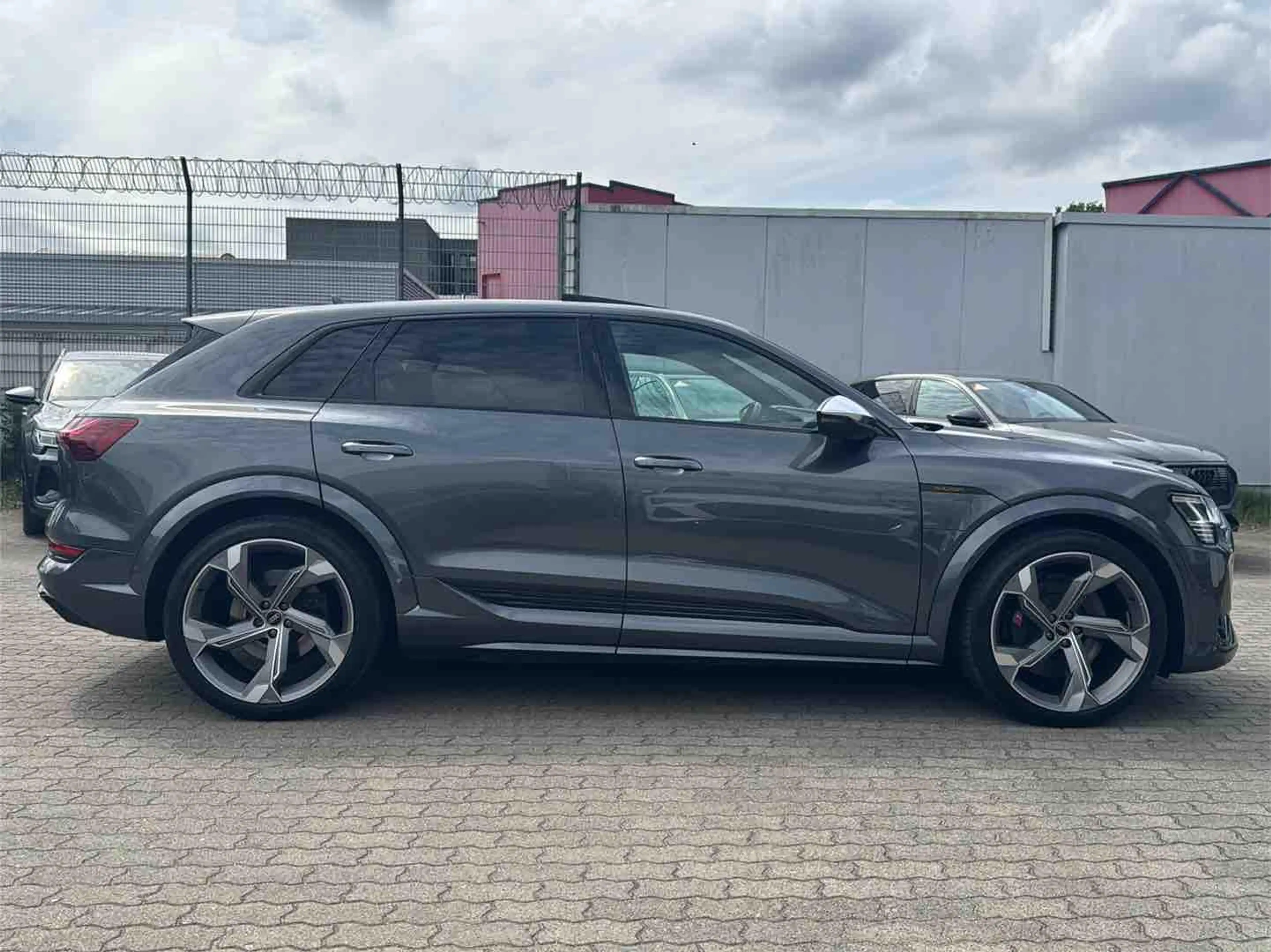 Audi e-tron S ACC PANO MATRIX 22Z 360° B&O — photo 6