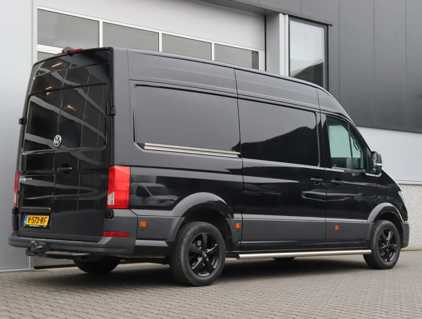 Volkswagen Crafter 30 2.0 TDI L3H3 Highline | Verwarmde Voorruit | Tr Noir - 2