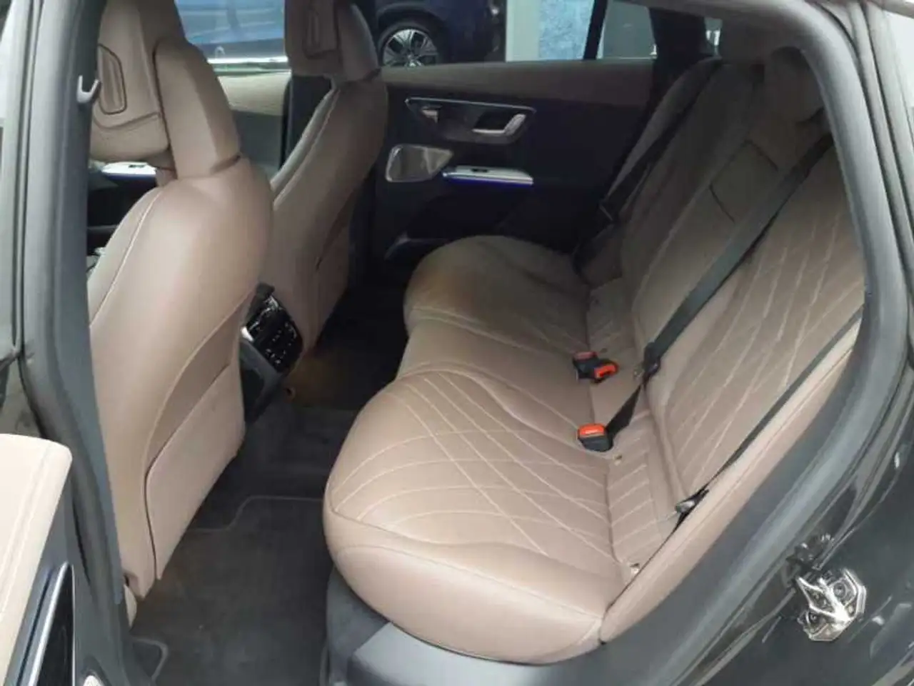 Mercedes-Benz EQE 500 EQE500 Prem+ HYPER Massage TV Nappa AIRMATIC HAL 12