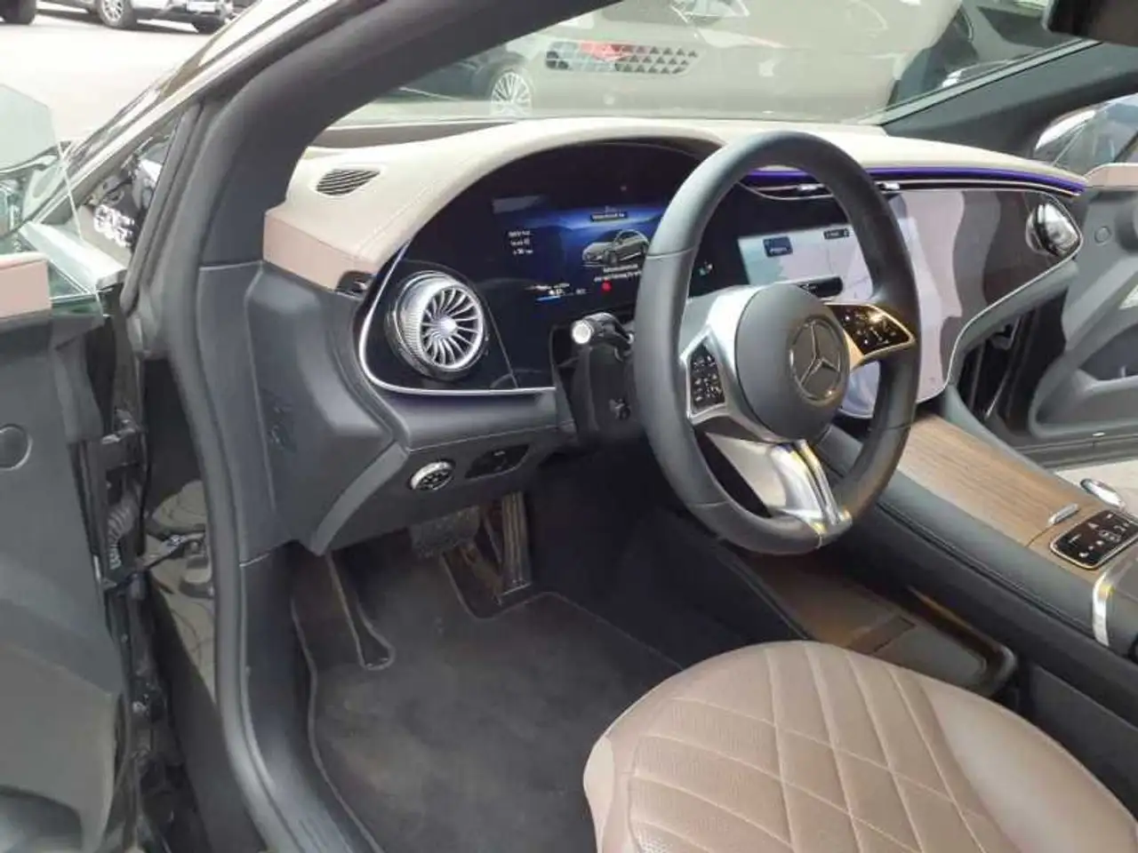 Mercedes-Benz EQE 500 EQE500 Prem+ HYPER Massage TV Nappa AIRMATIC HAL 7