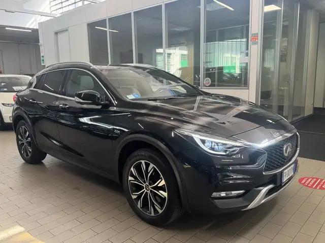 Infiniti QX30 2.0t Premium awd dct BENZINA FULL OPTIONAL