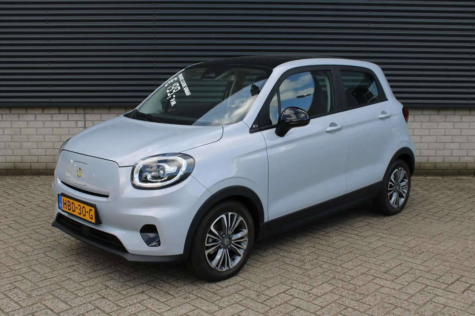 Leapmotor T03 EV 37,3 kWh 95pk Design | NU INCLUSIEF APPLE CARPL Grau - 2