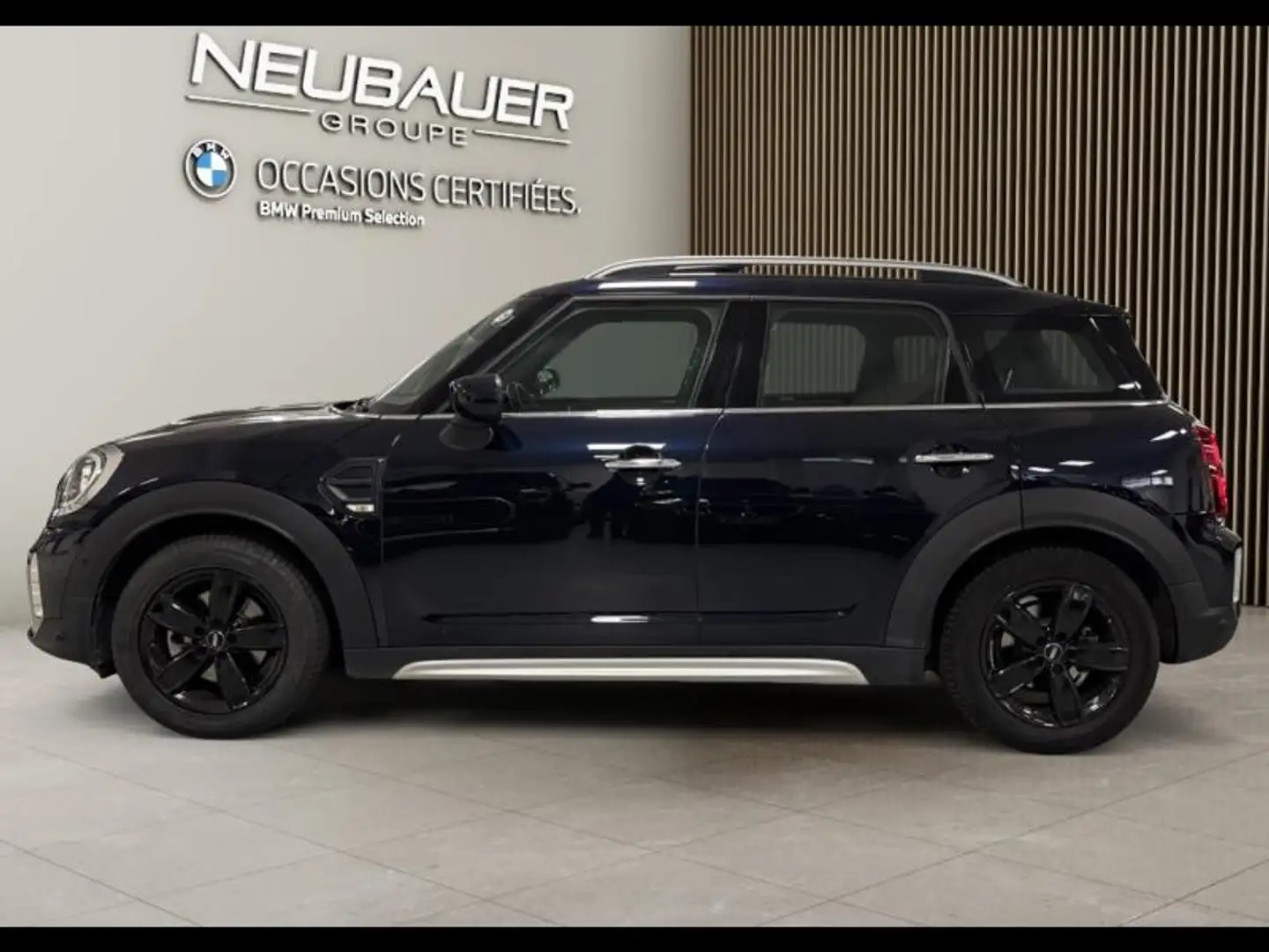 MINI Countryman C Cooper 136ch Edition Premium Plus BVA7 Schwarz - 2