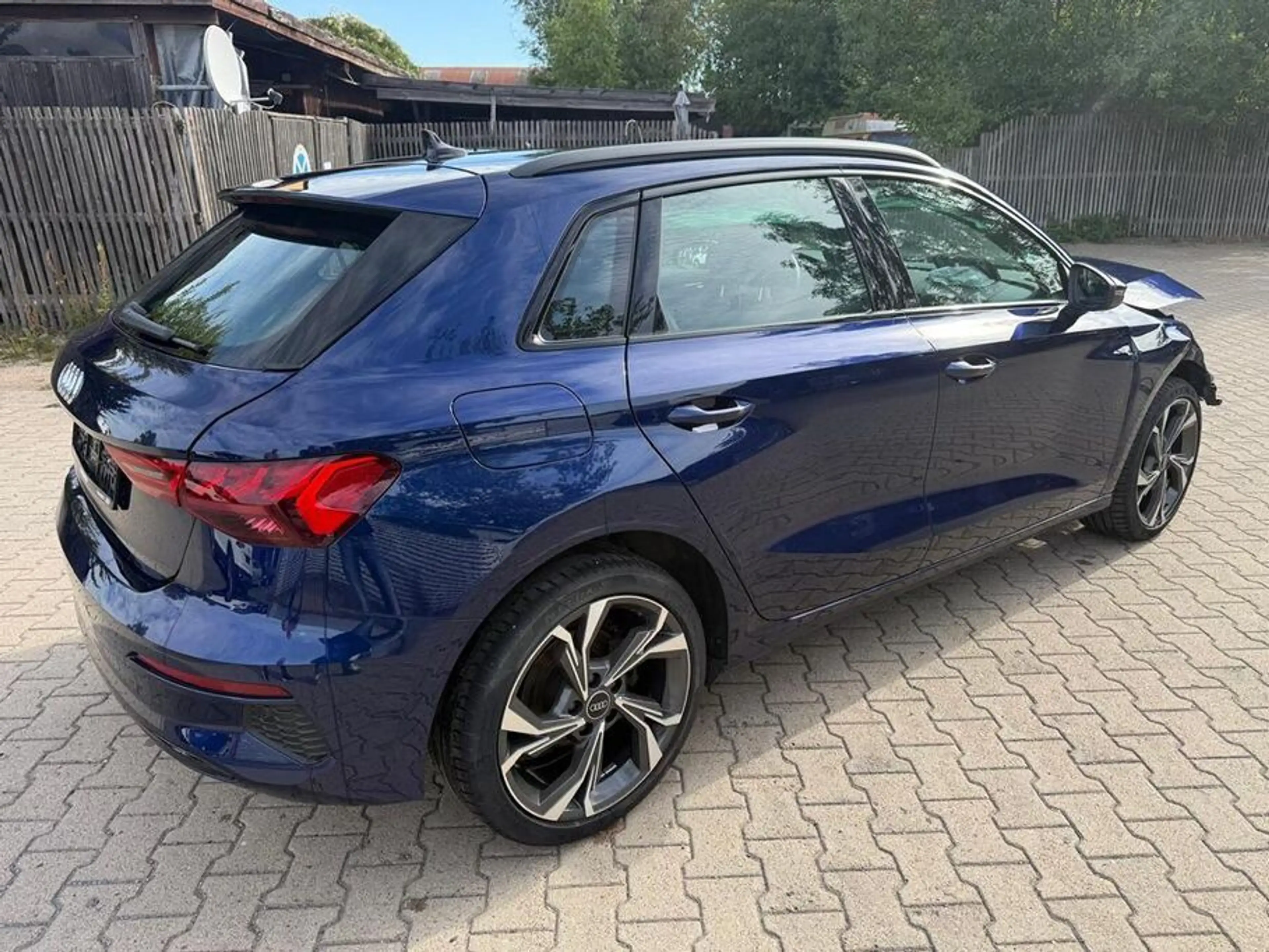 Audi A3 Sportback 35 TDI S-Tronic advanced HuD LED — photo 3