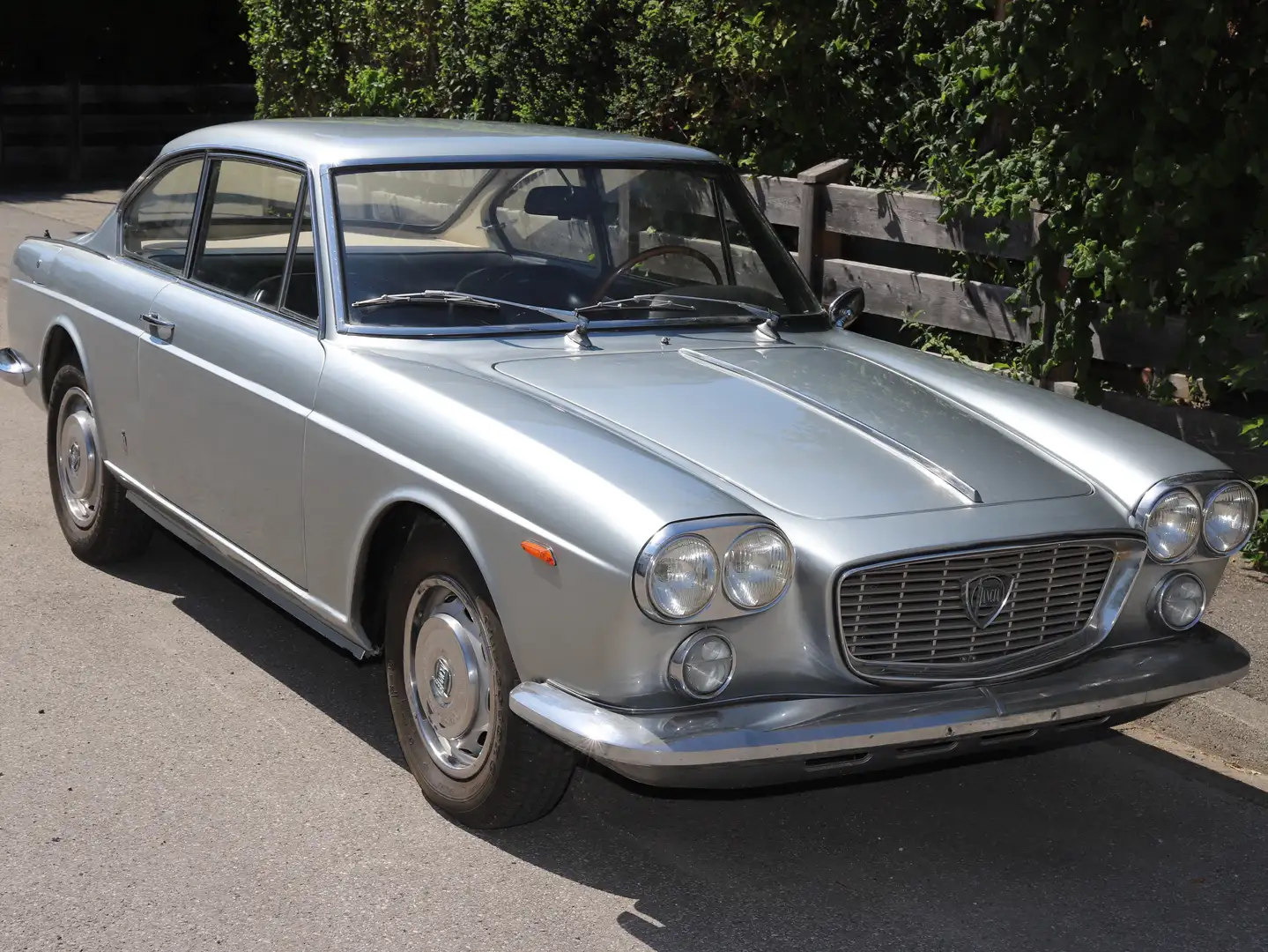 Lancia Flavia 1800 Coupe Silber - 1