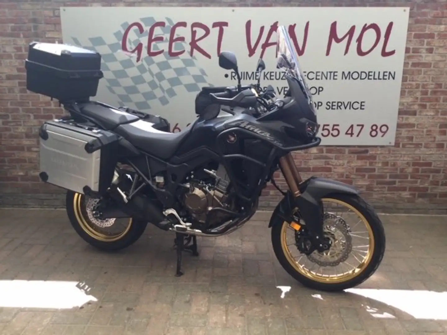 Honda CRF 1000 Africa Twin Noir - 1