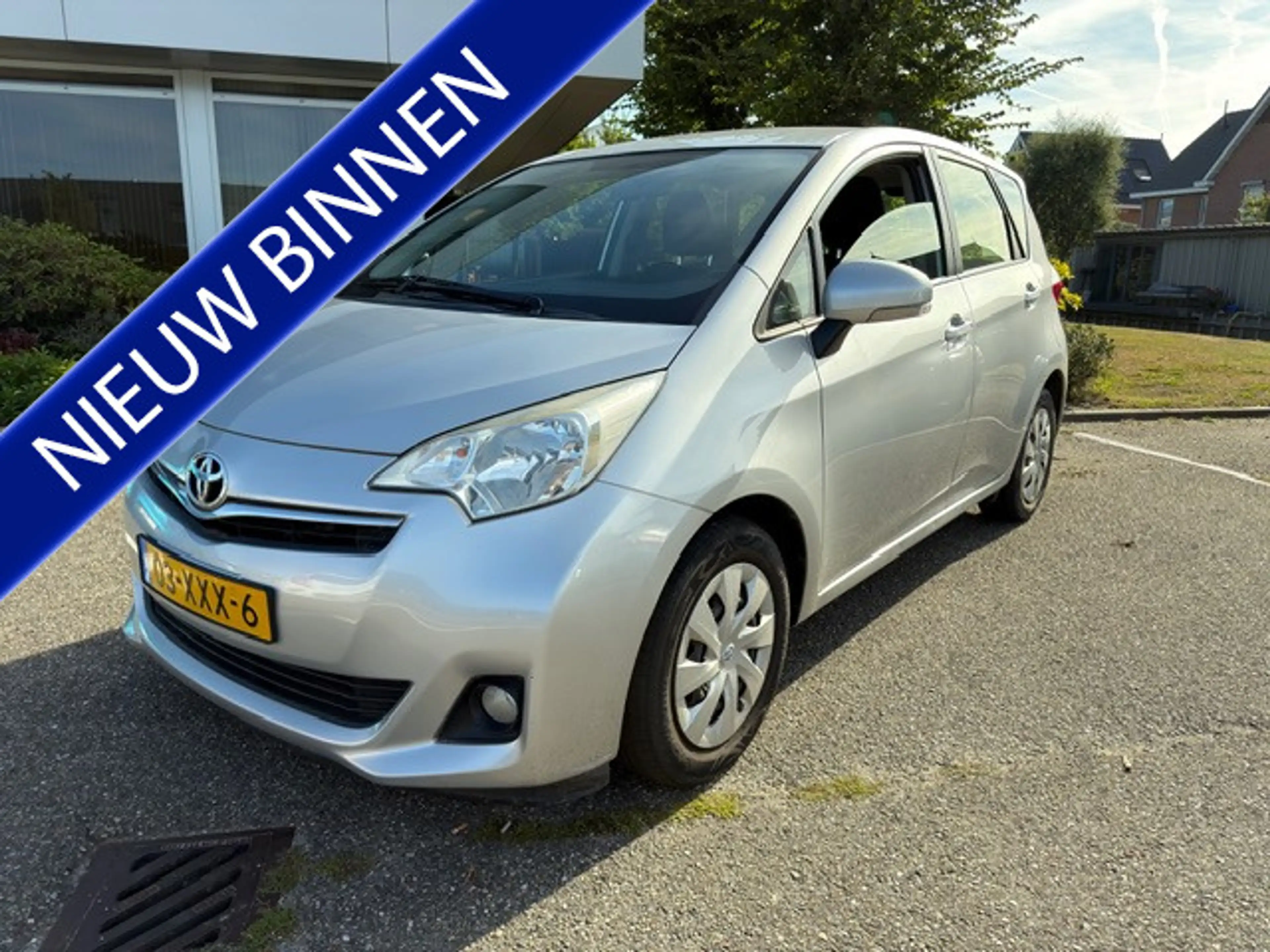 Toyota Verso-S 1.3 VVT-i Aspiration Camera, cruis control, trekha