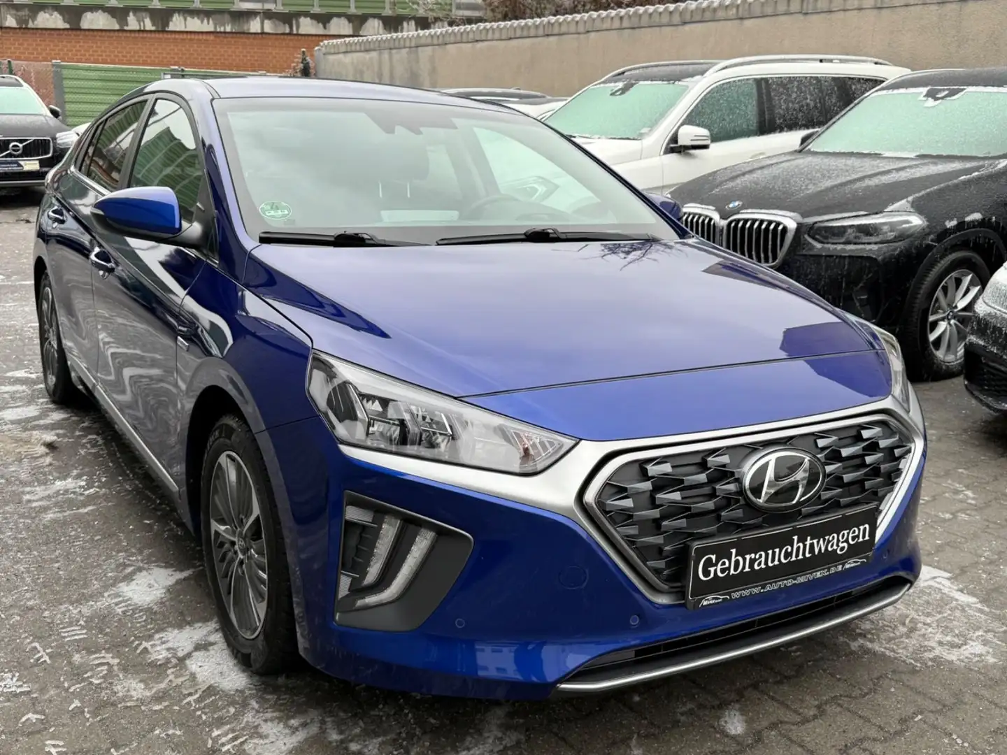 Hyundai IONIQ Premium Plug-In Hybrid 1. Hand Bleu - 2