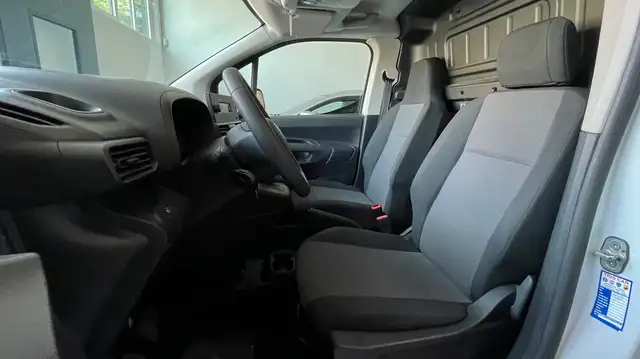 Fiat Doblo view 9