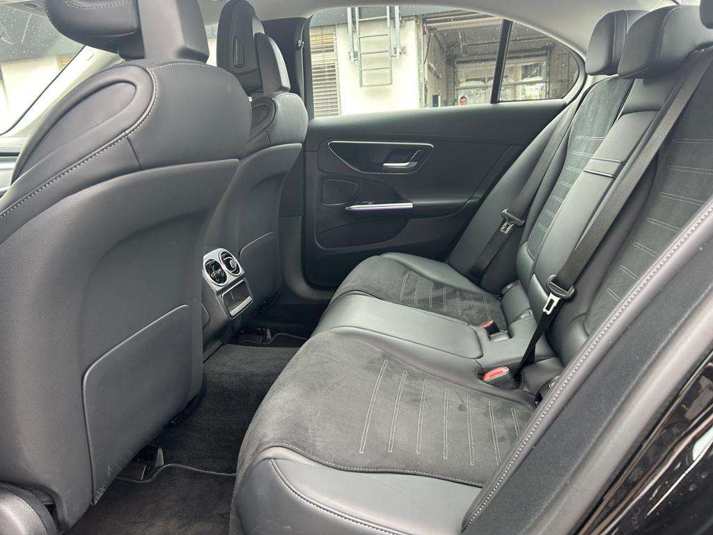 Mercedes-Benz C 180