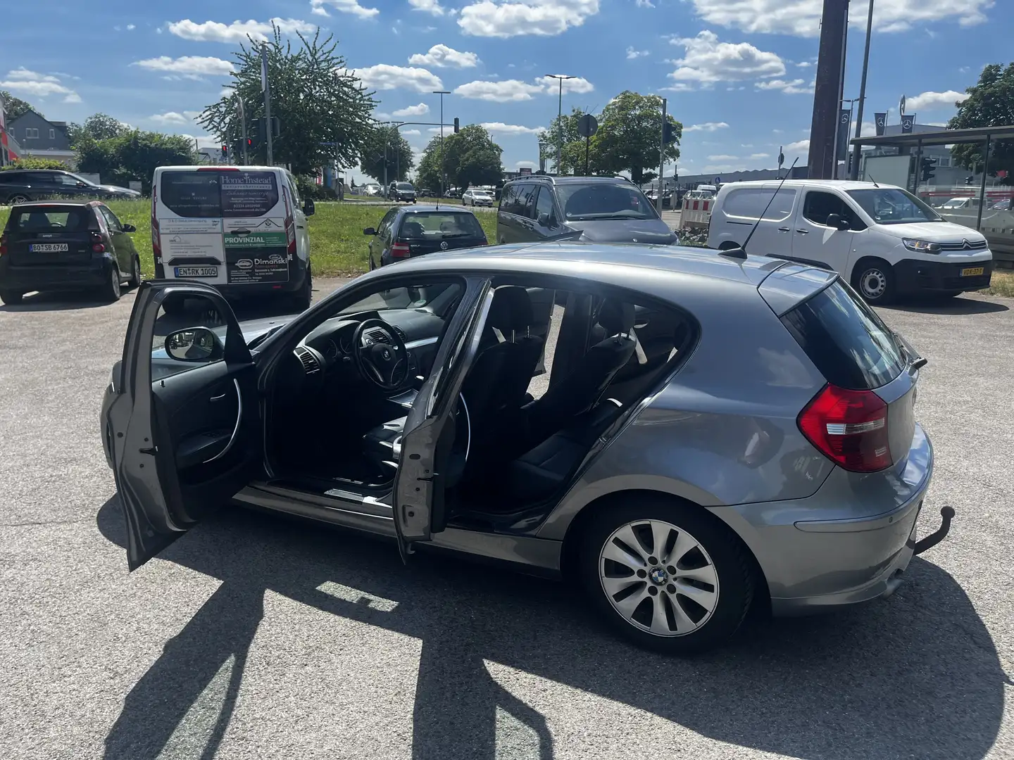 BMW 120 120d DPF Aut. Edition Lifestyle Grey - 2