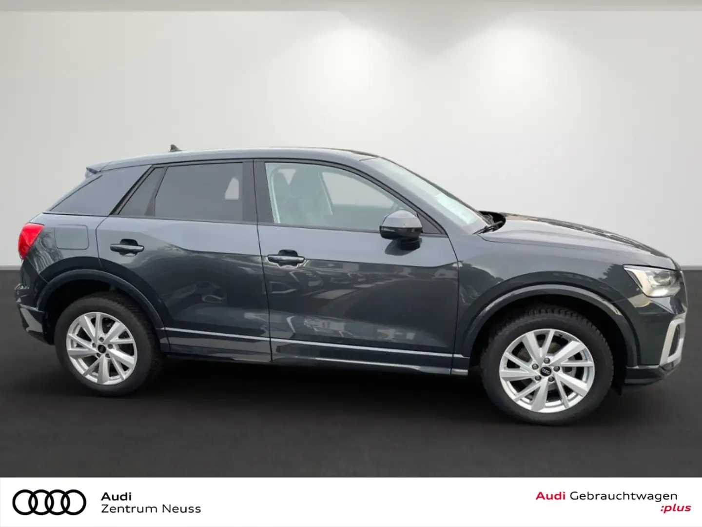 Audi Q2 advanced 35 TFSI 110(150) kW(PS) S tronic Grau - 2