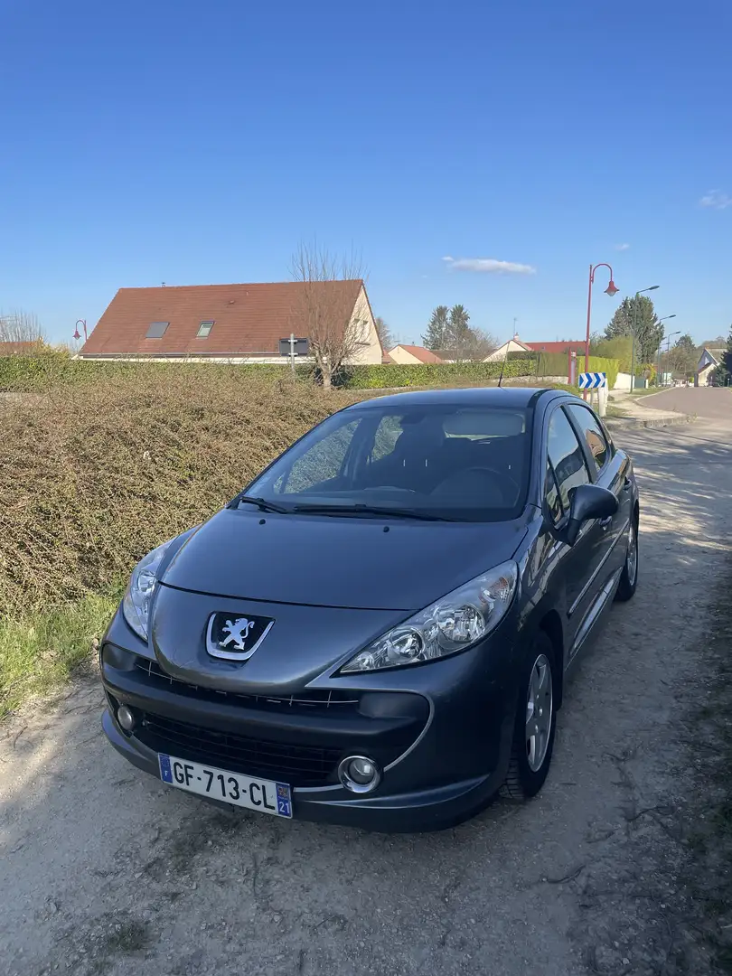 Peugeot 207 boîte automatique Grau - 2