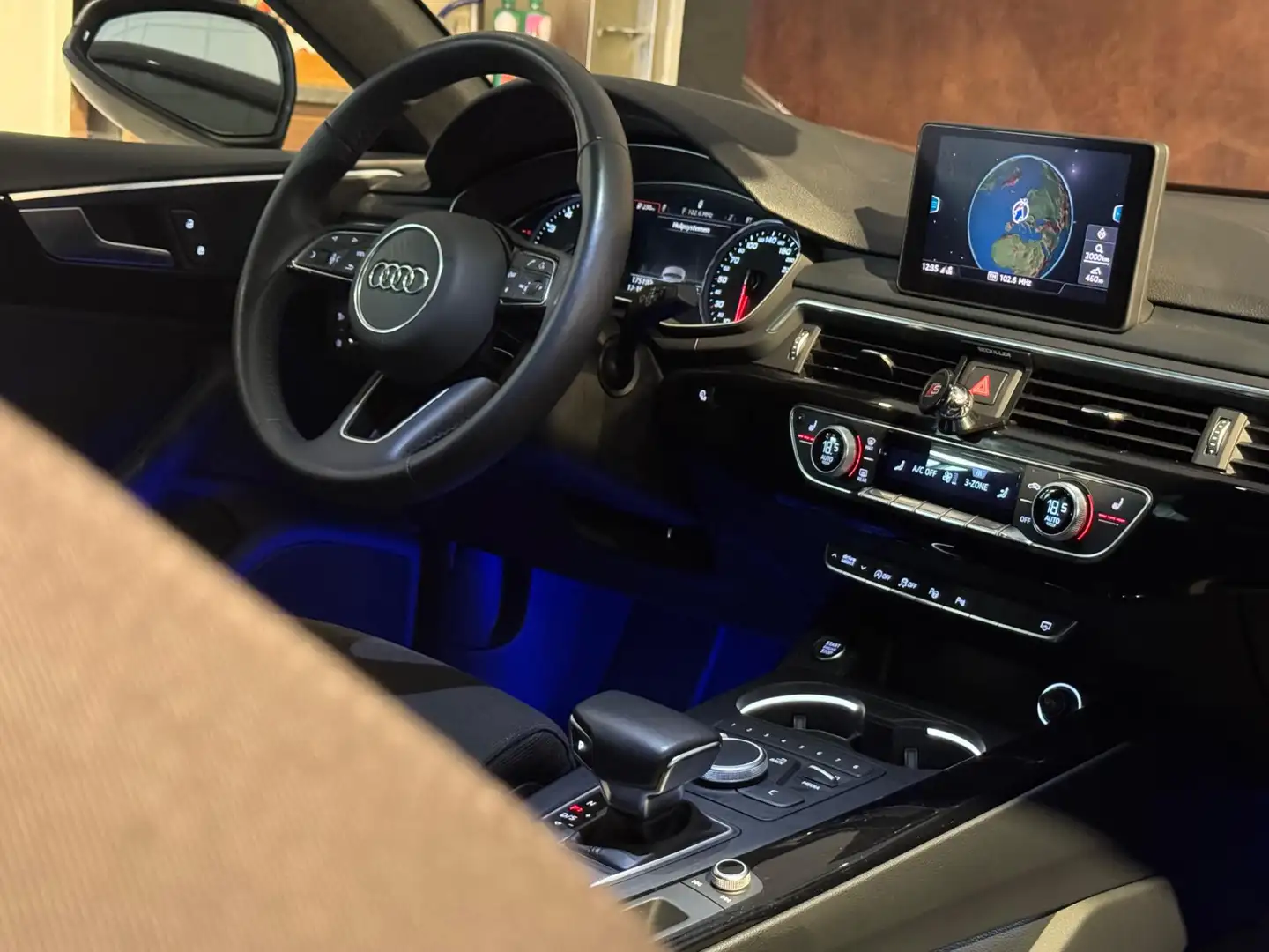 Audi A5 Sportback 2.0 TFSI MHEV Sport |BLACK-ON-BLACK|SUPE Zwart - 2