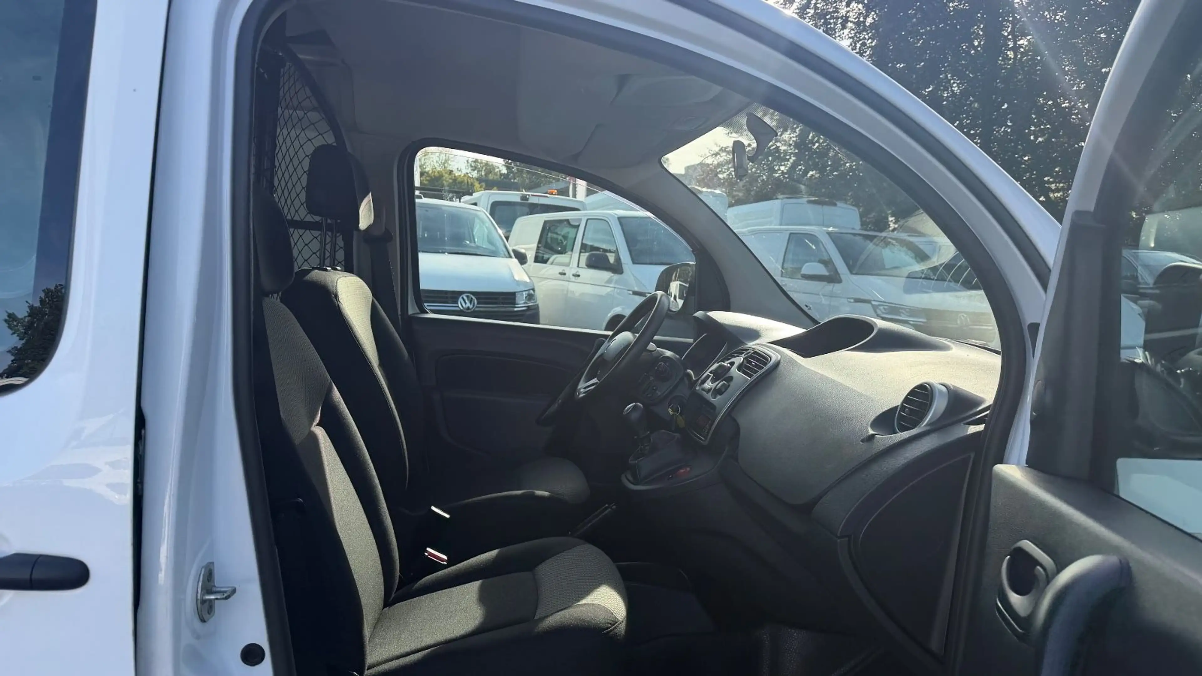 Renault Kangoo KANGOO RAPID EXTRA/PDC/FENSTER/TÜV NEU/1.HAND — photo 10