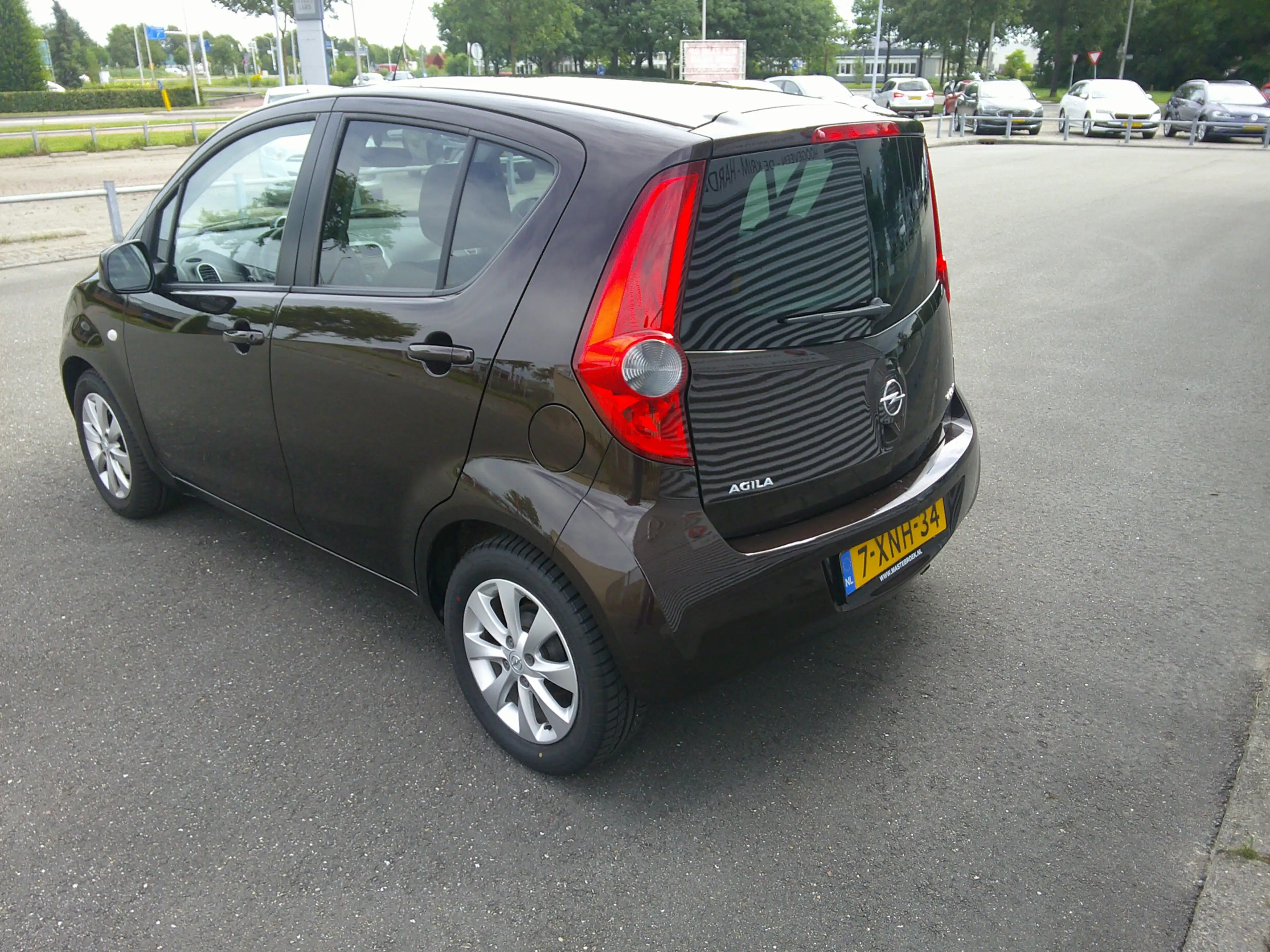 Opel Agila 1.0 Berlin Staat in Hoogeveen — photo 6