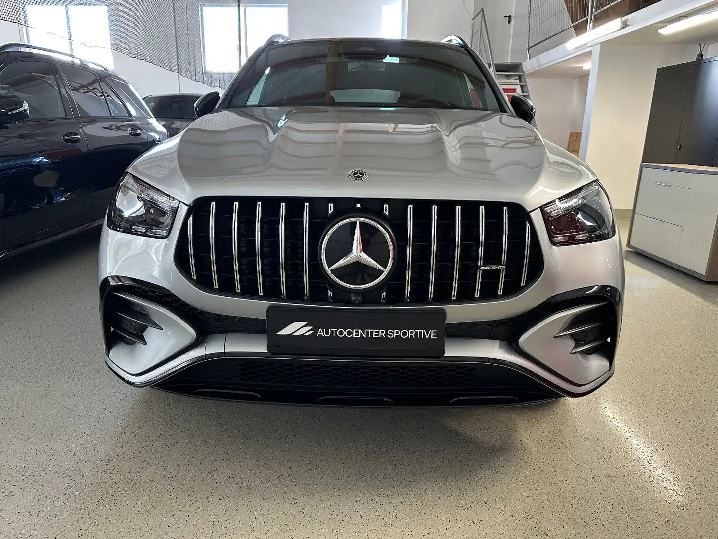 Mercedes-Benz GLE 450 d 4M PREMIUM+ AMG NIGHT AHK STANDHZG PANO Silber - 2