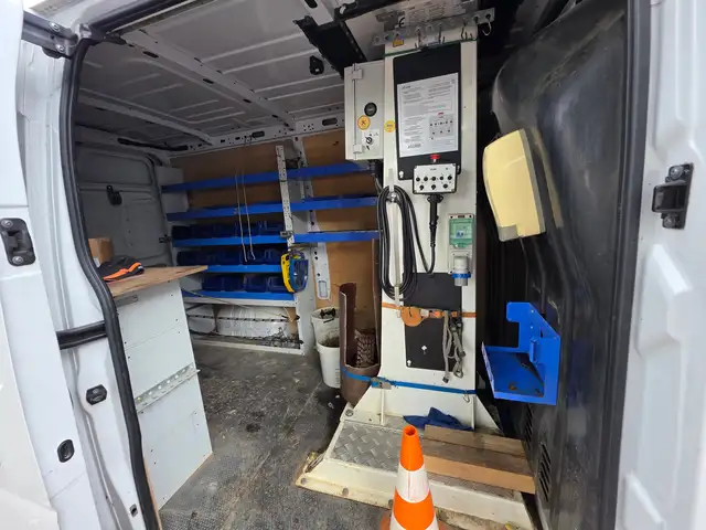 Renault Master view 9