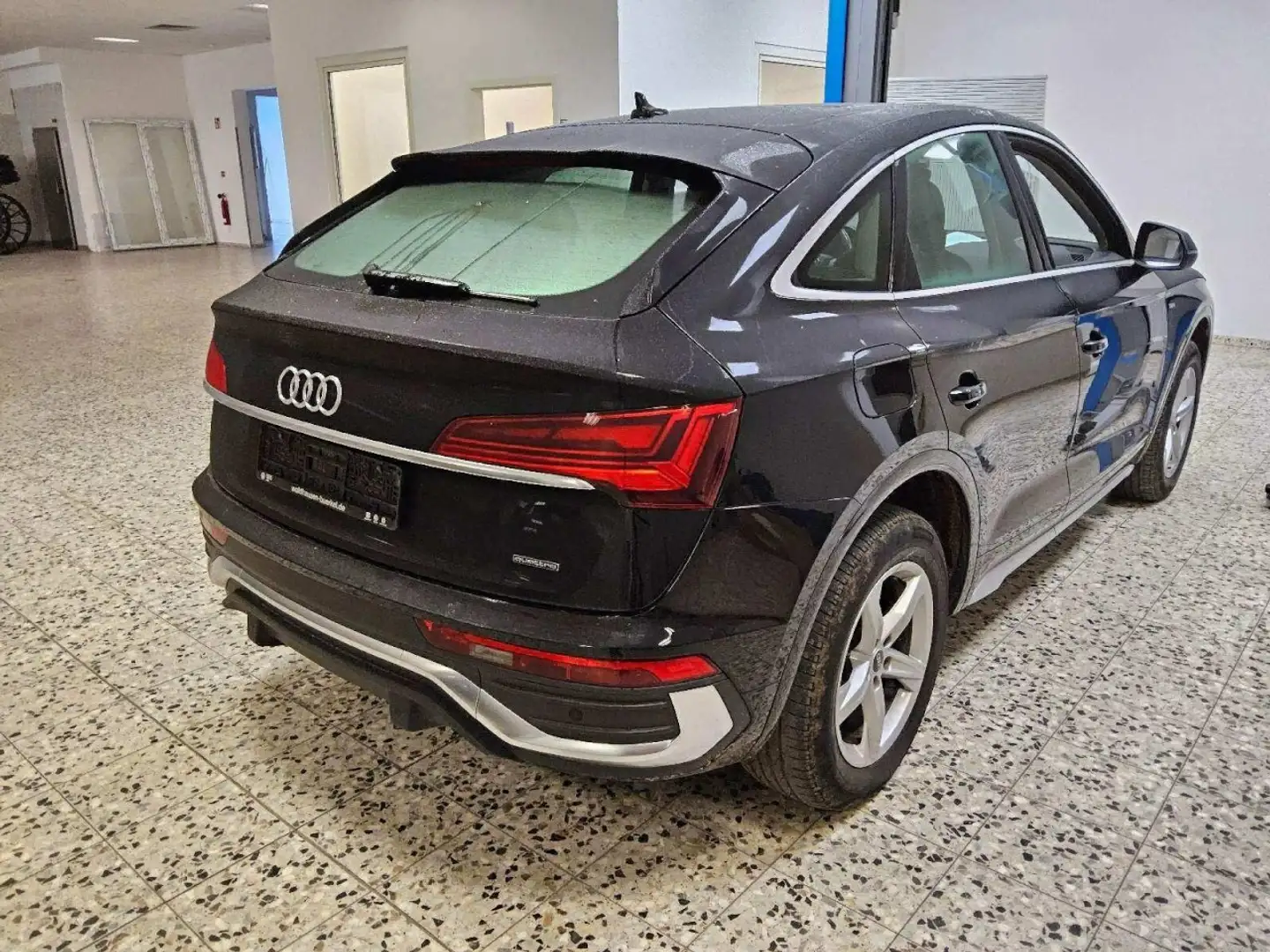 Audi Q5 Sportback 50 TFSIe quattro S line Klima Navi Schwarz - 2