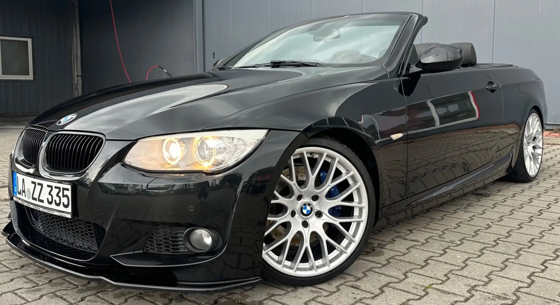 BMW 335 i *M-Sport*M-Technic* U-Frei*ACC*AHK* Schwarz - 1