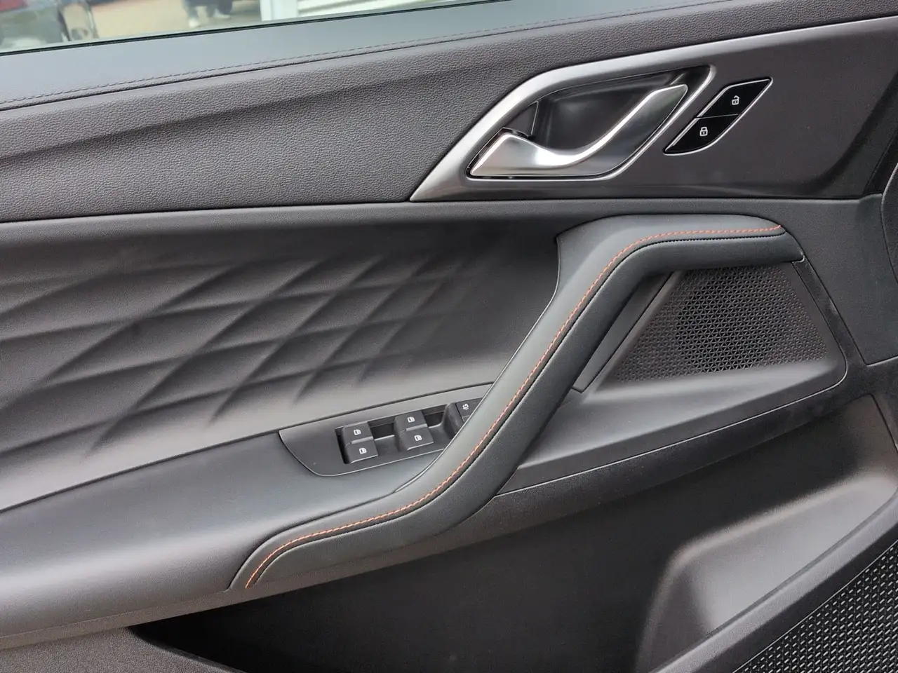MG HS 2026 — фото 9