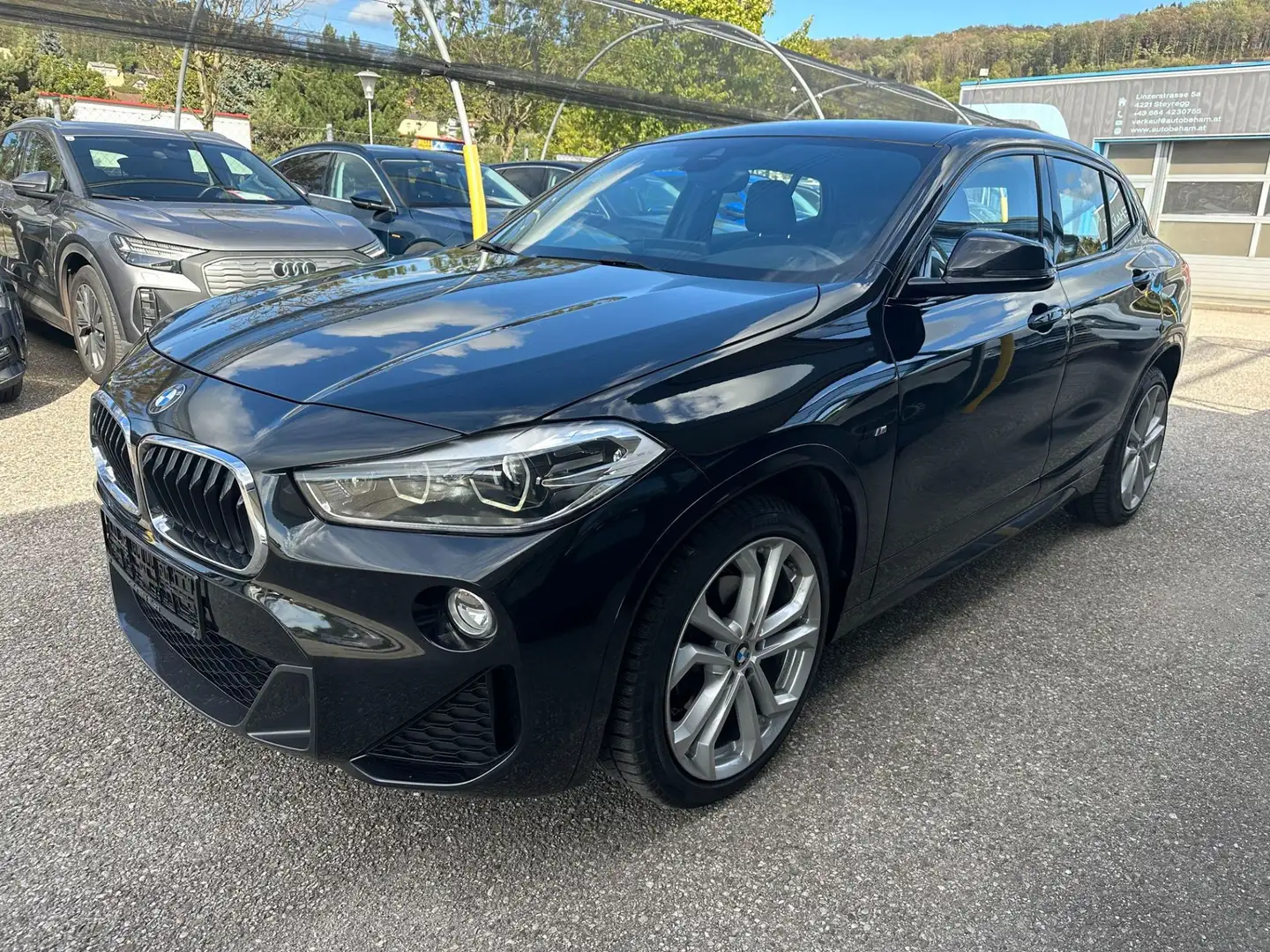 BMW X2 sDrive18i Aut. M-Paket-Headup-LED Schwarz - 1