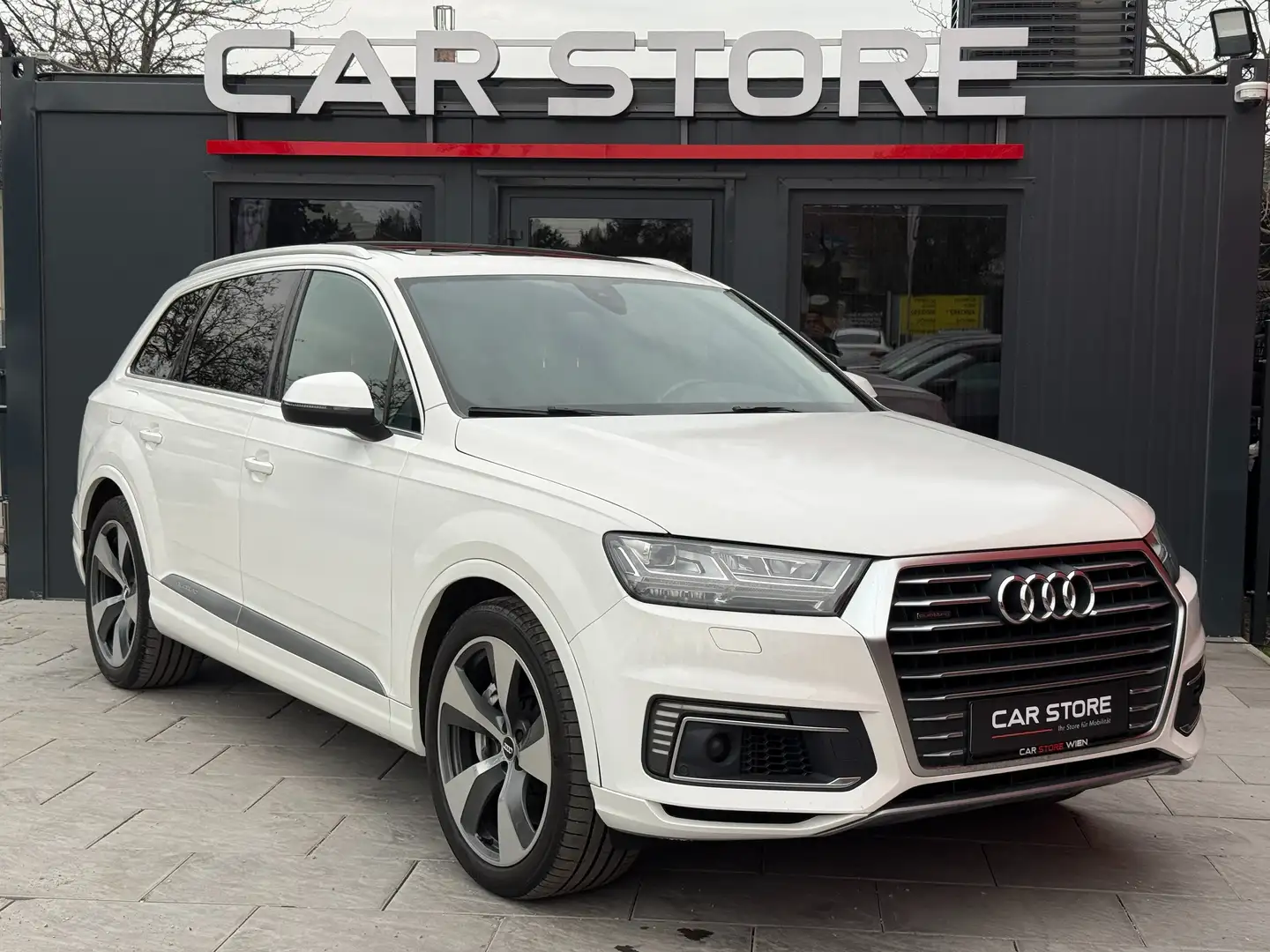 Audi Q7 3.0TD|e-tron|quattro|S-Line|Pano|Bose|AHK|Luftfahr Weiß - 1