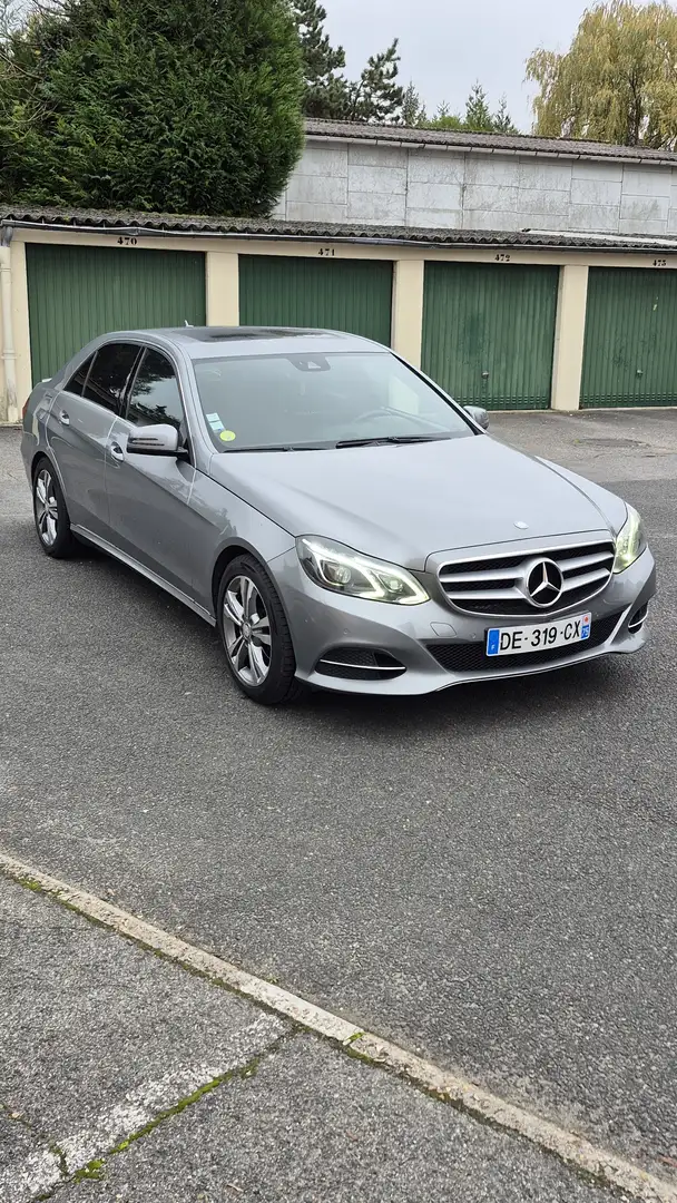 Mercedes-Benz E 220 E220 D Avantgarde A Gris - 1