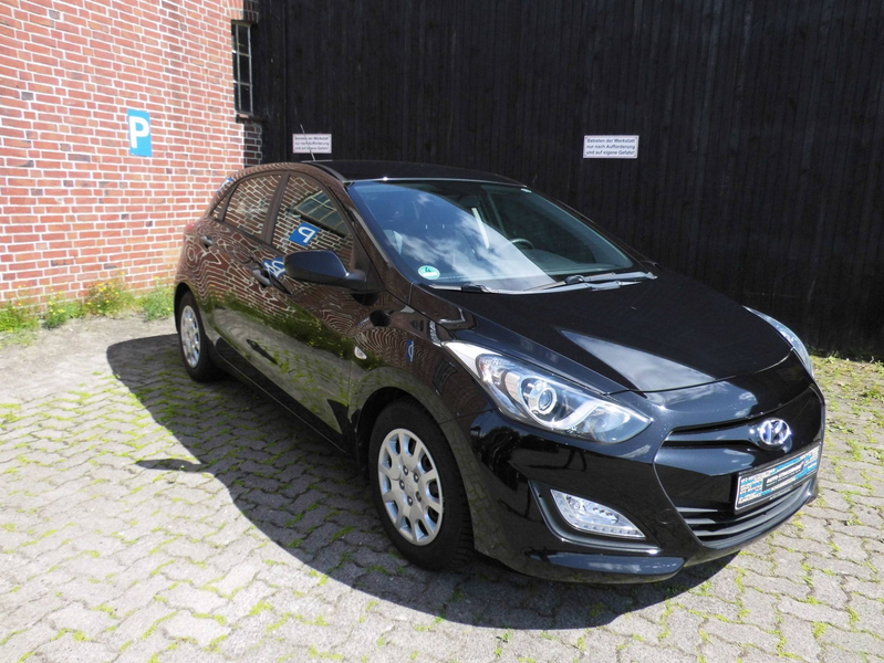 Hyundai i30 Classic*TÜV NEU*Inspektion NEU* — photo 3