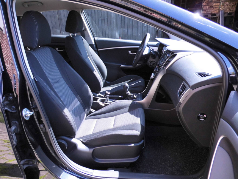 Hyundai i30 Classic*TÜV NEU*Inspektion NEU* — photo 9